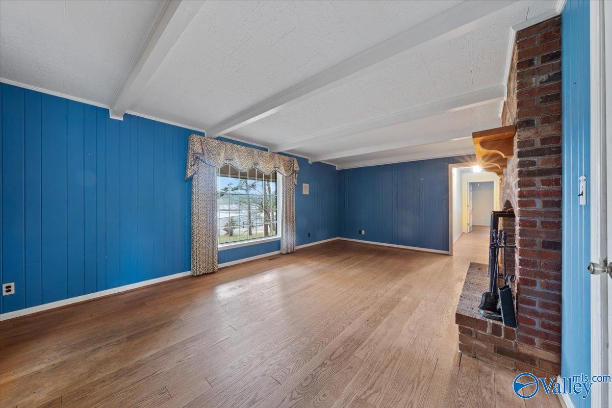 1687 Bob Jones Road
