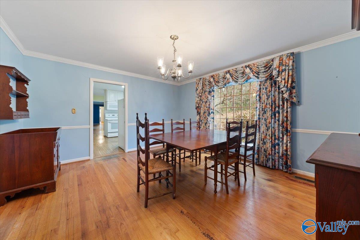 1687 Bob Jones Road