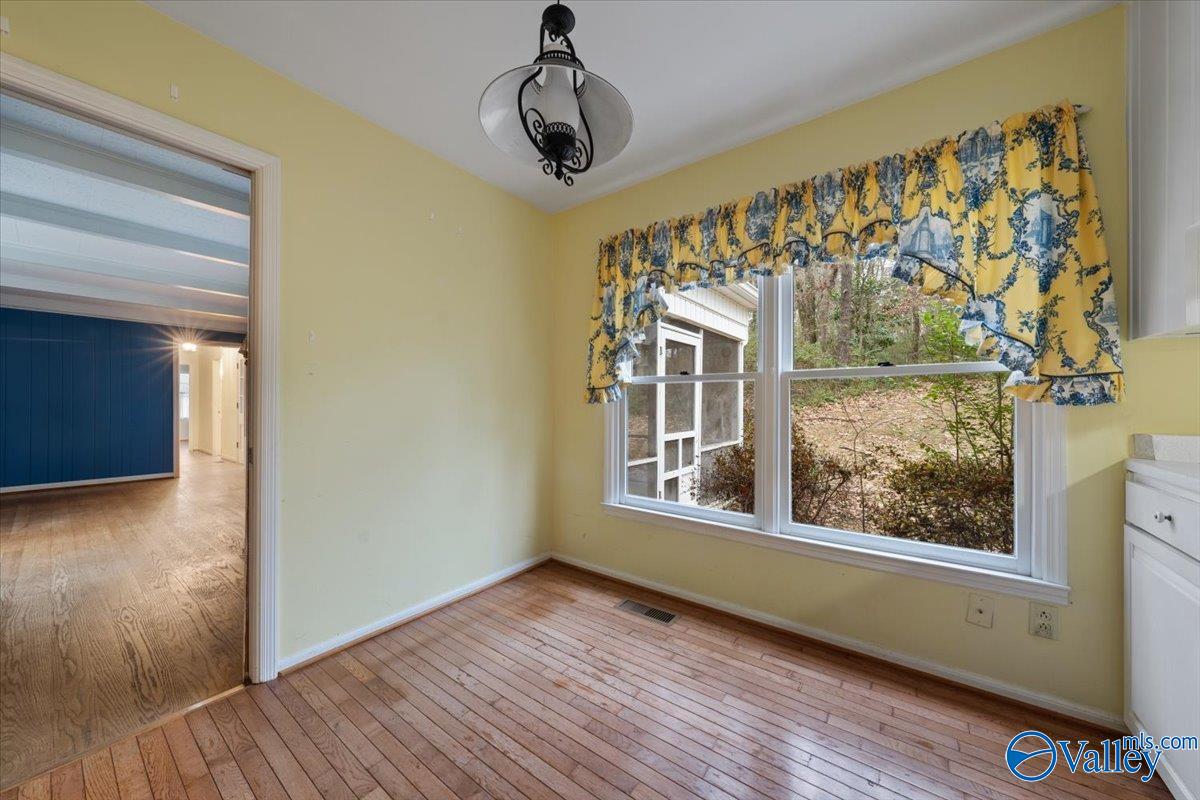 1687 Bob Jones Road