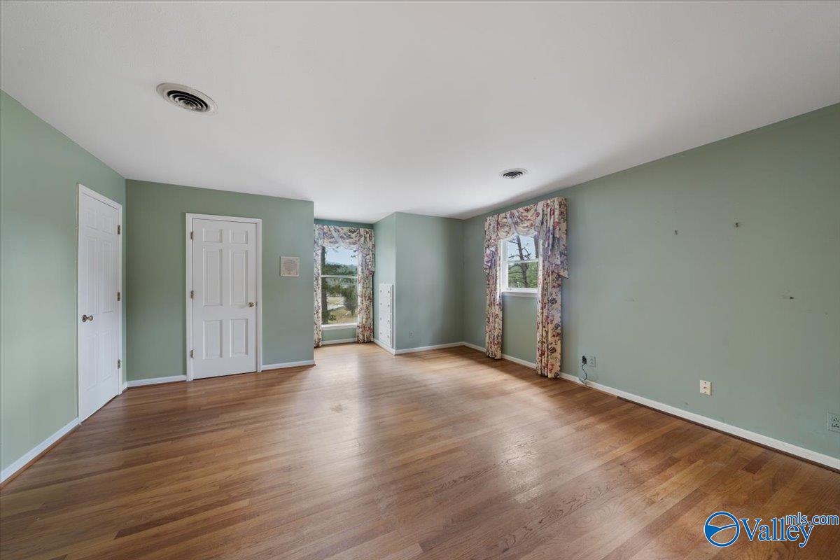 1687 Bob Jones Road