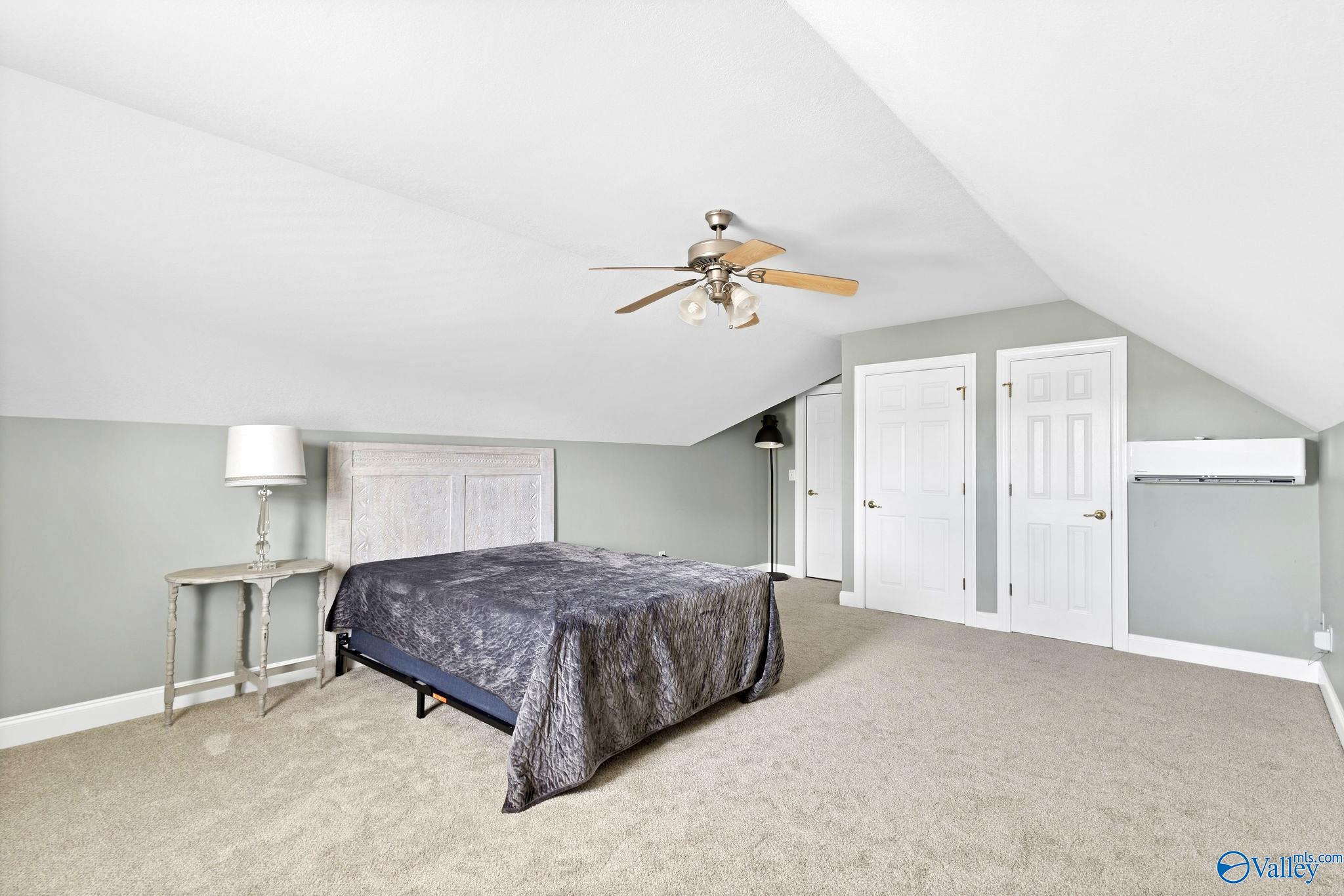 86 Paradise Drive