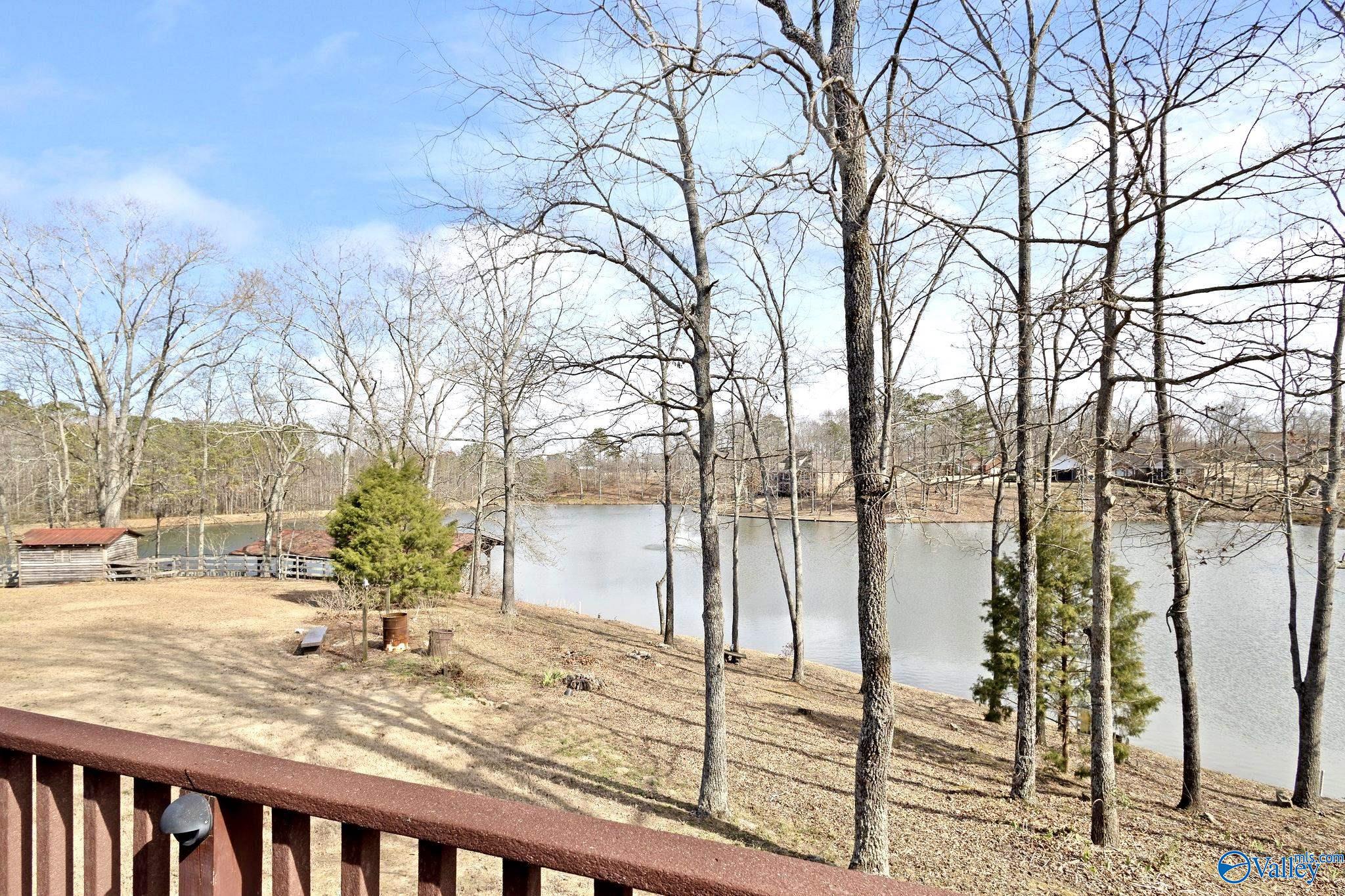 86 Paradise Drive
