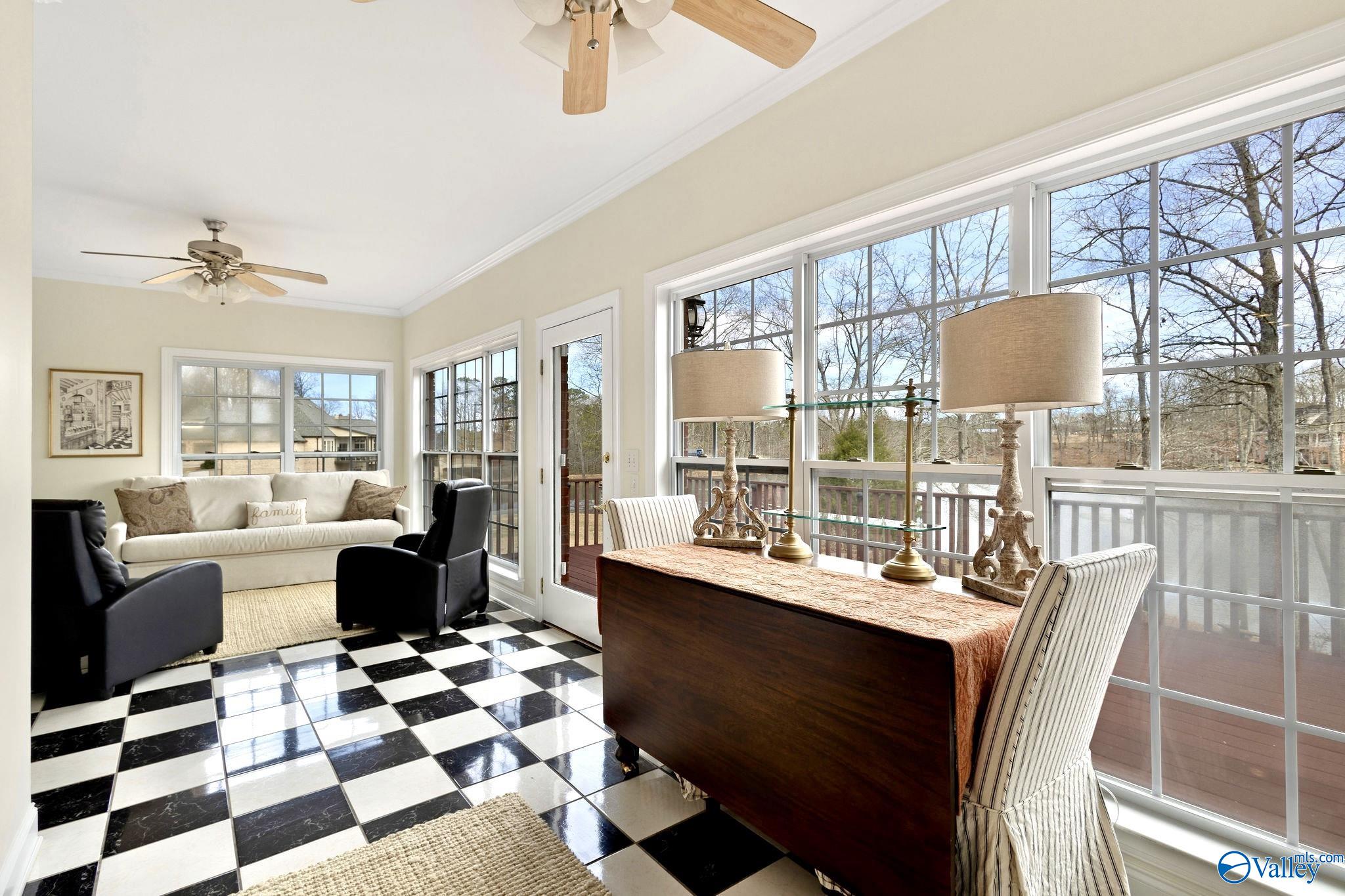 86 Paradise Drive