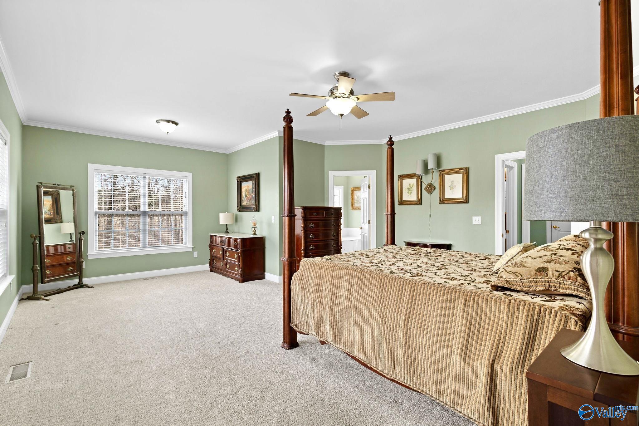 86 Paradise Drive