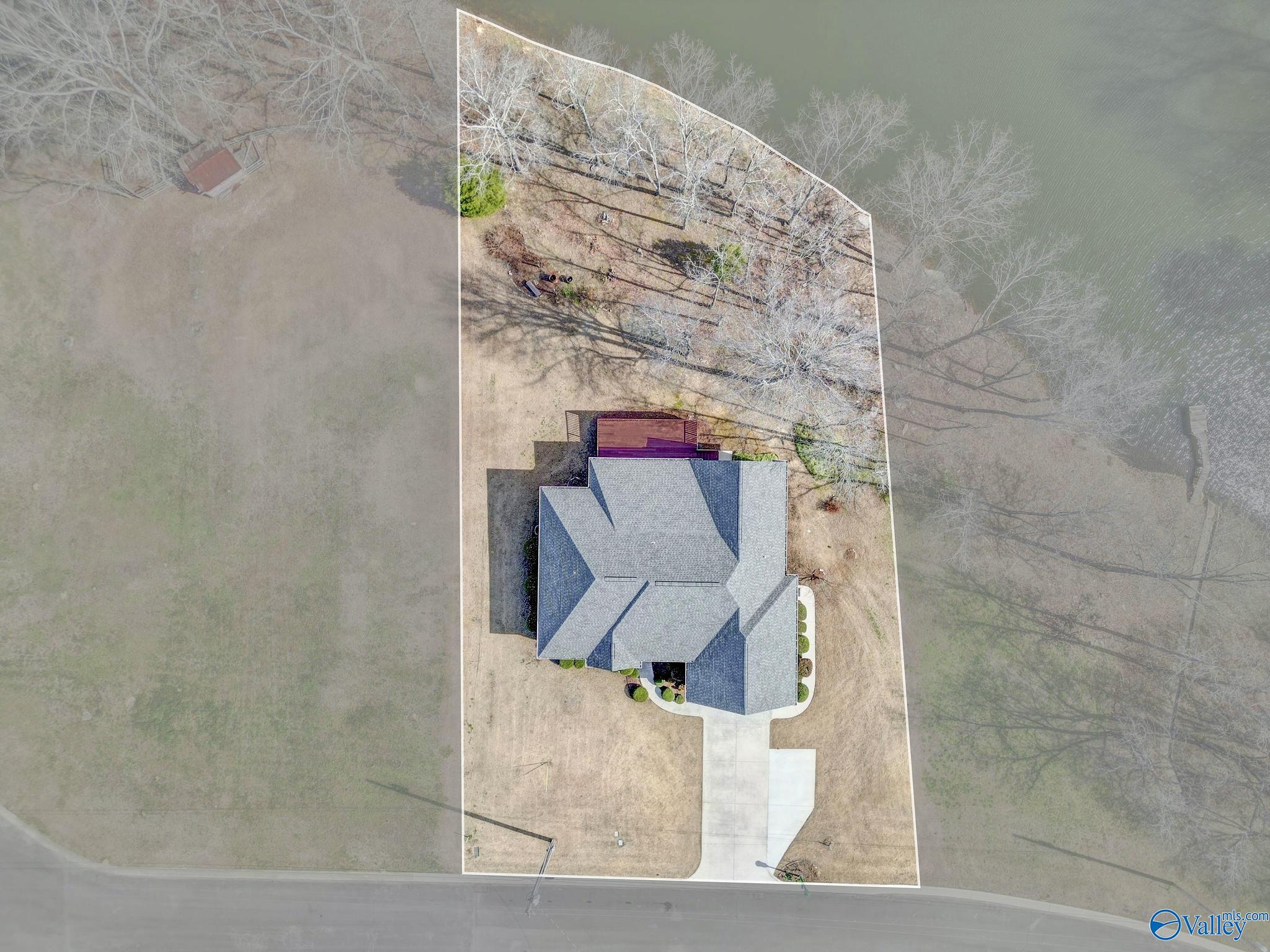 86 Paradise Drive