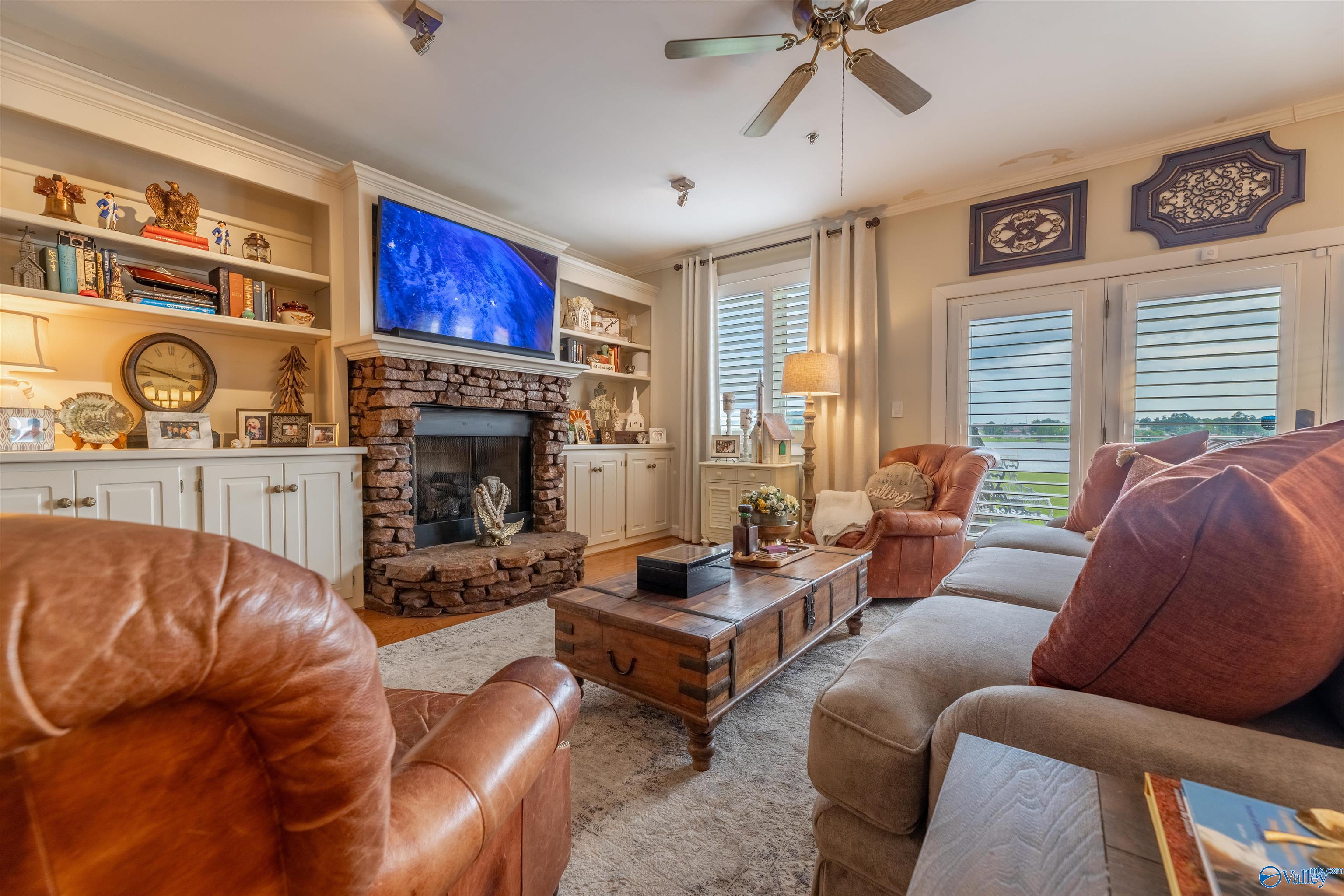 7016 Val Monte Drive # 102