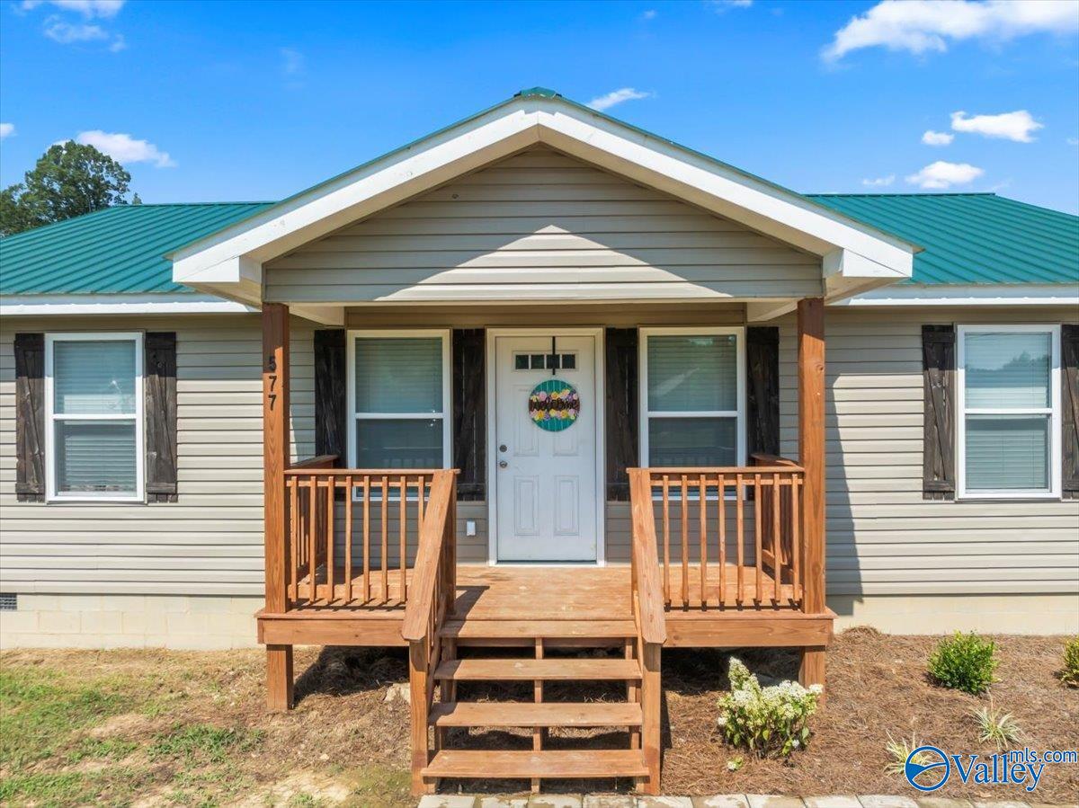 577 Walter Whitt Rd