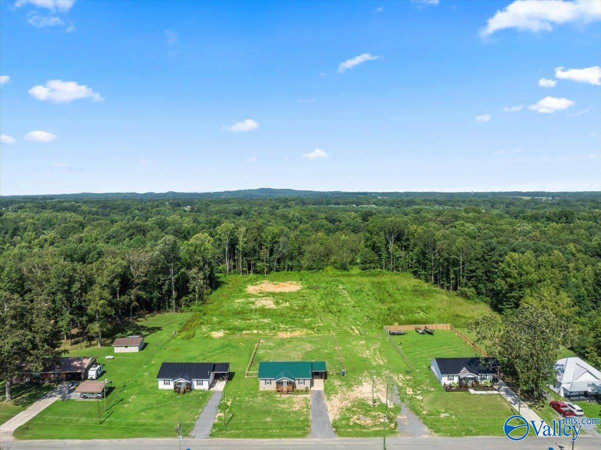 577 Walter Whitt Rd