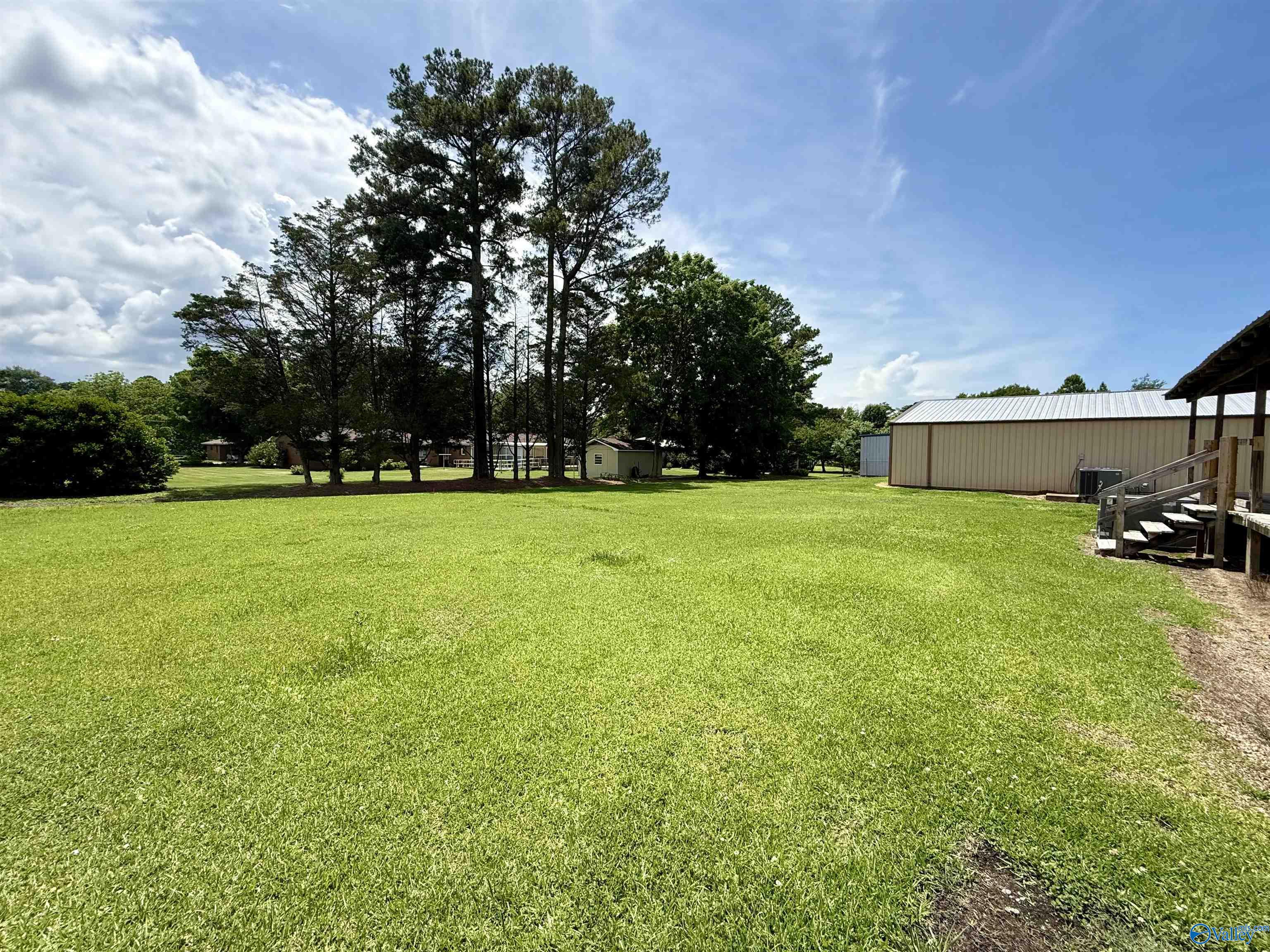 12761 US Highway 431