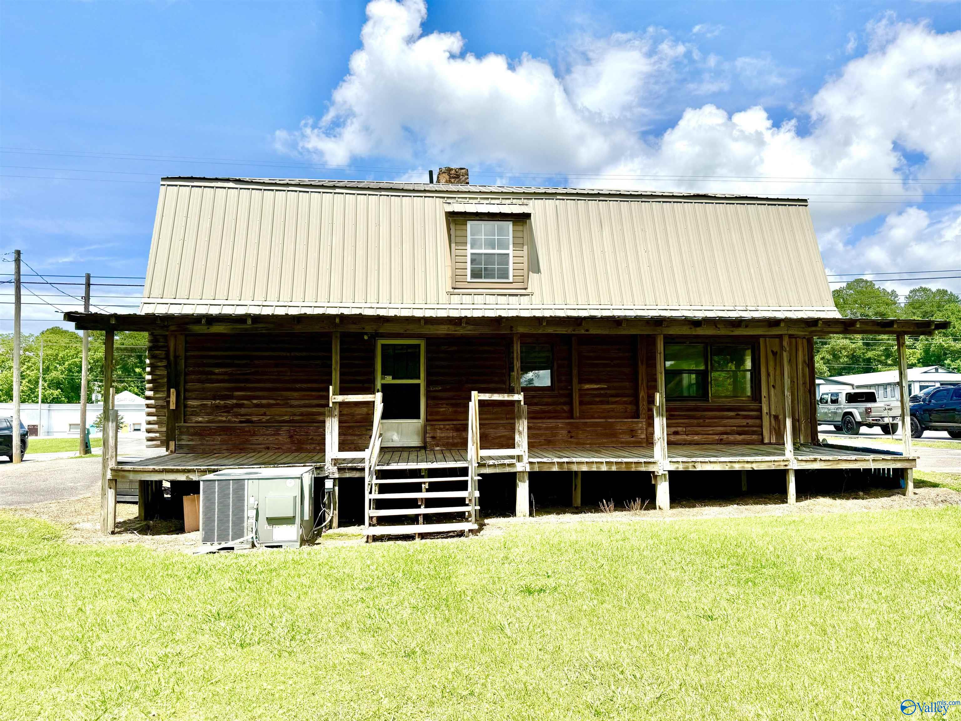 12761 US Highway 431