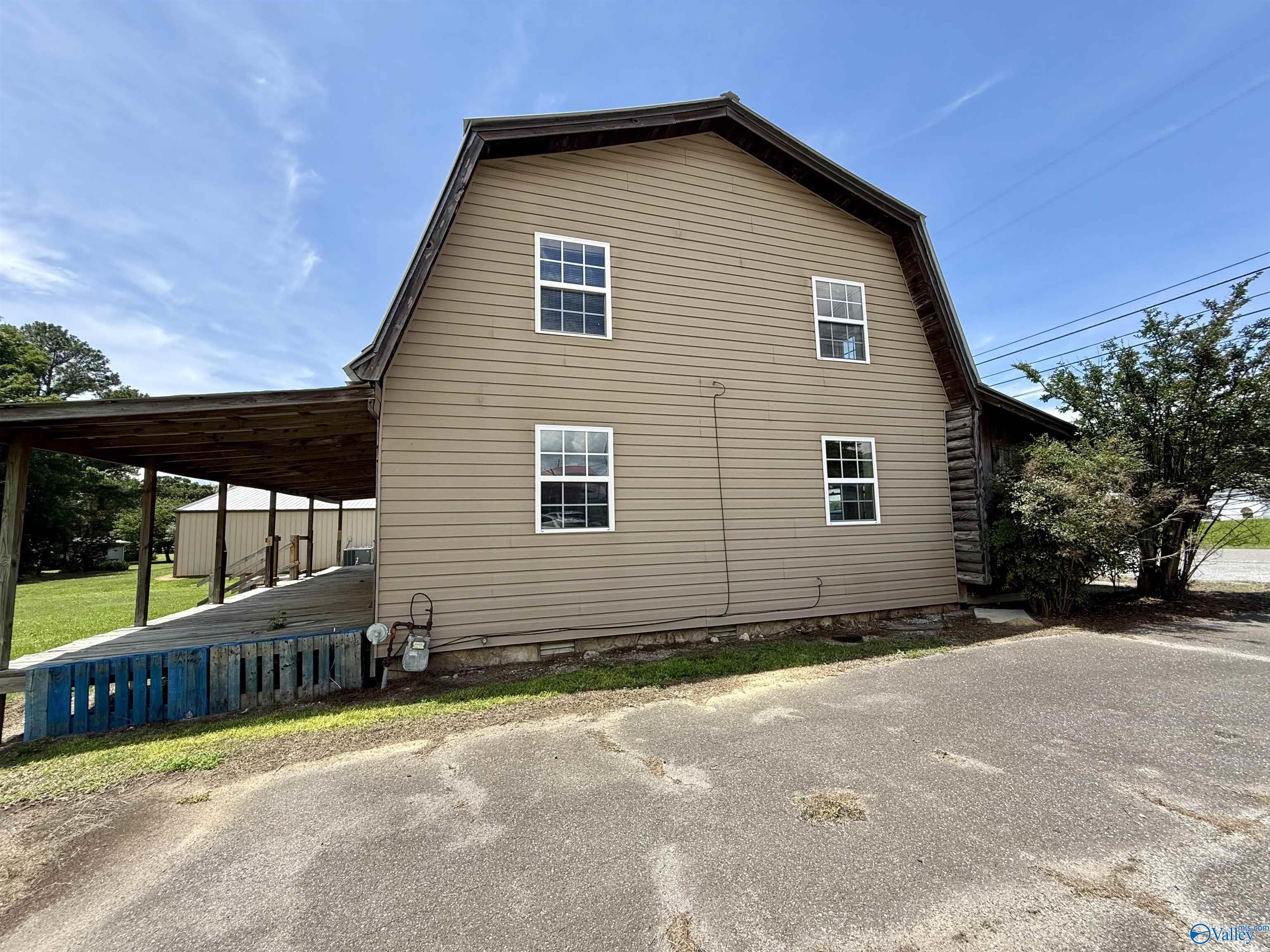 12761 US Highway 431