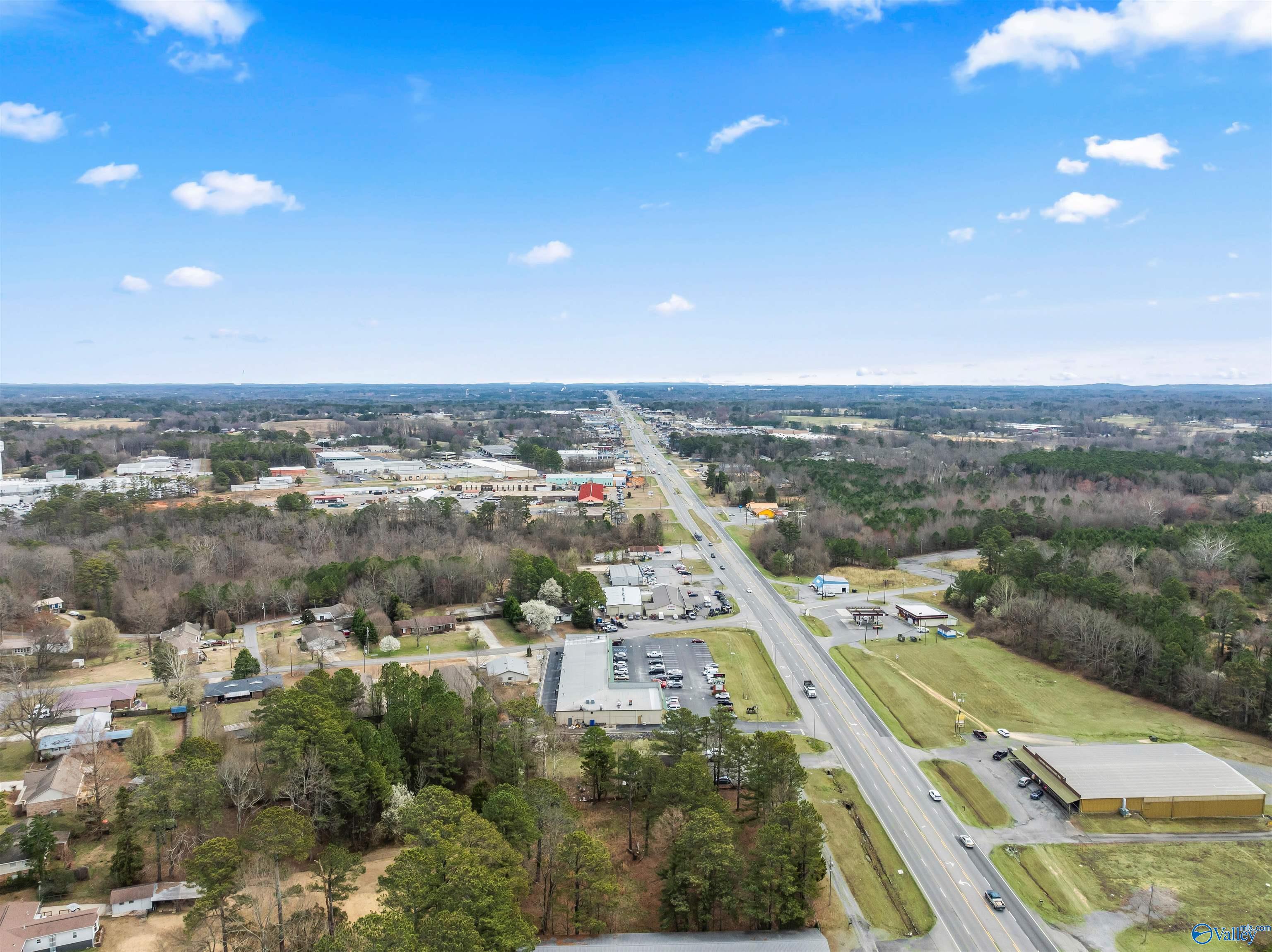 1.94 Acres S Highway 431