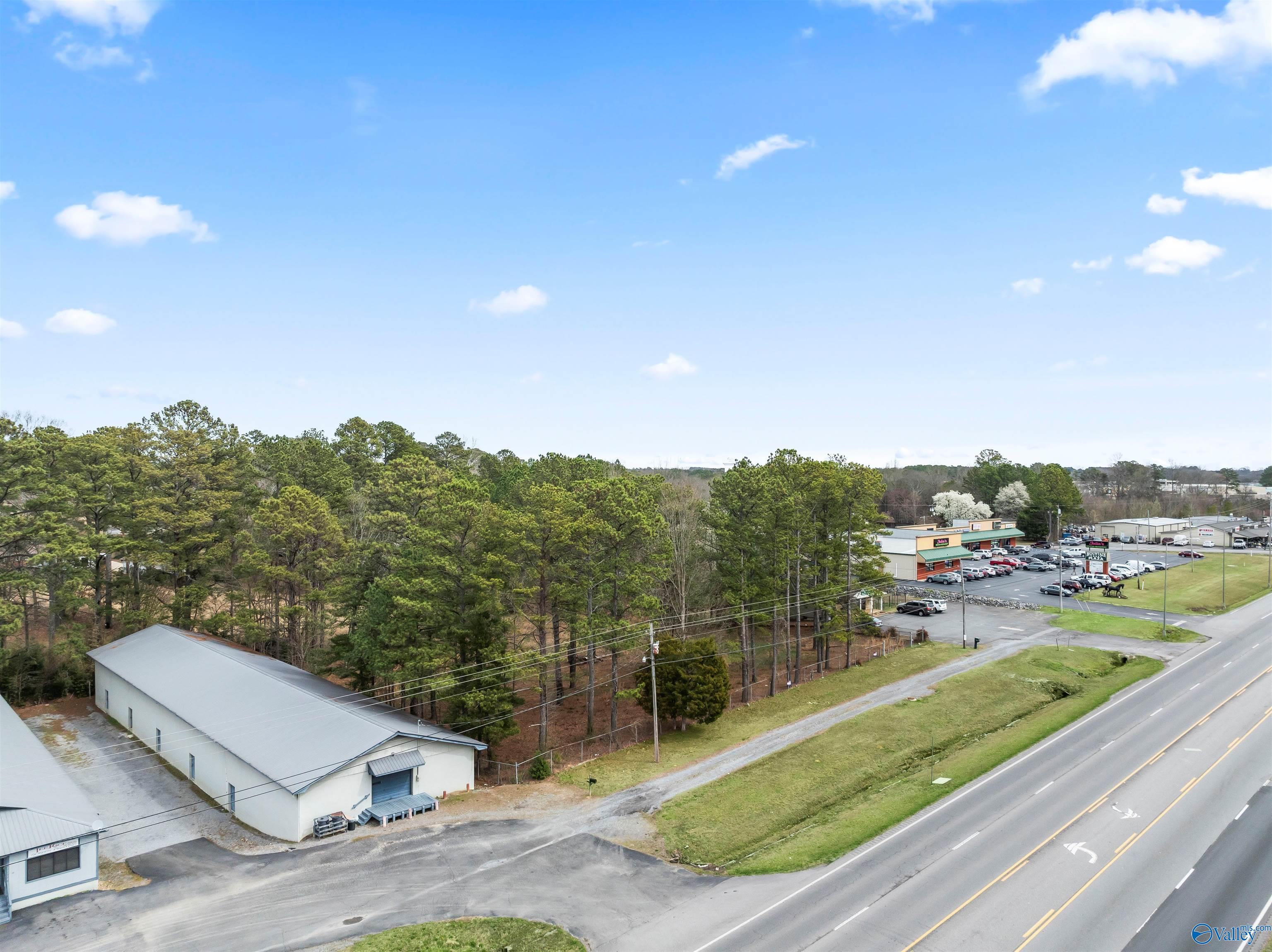 1.94 Acres S Highway 431
