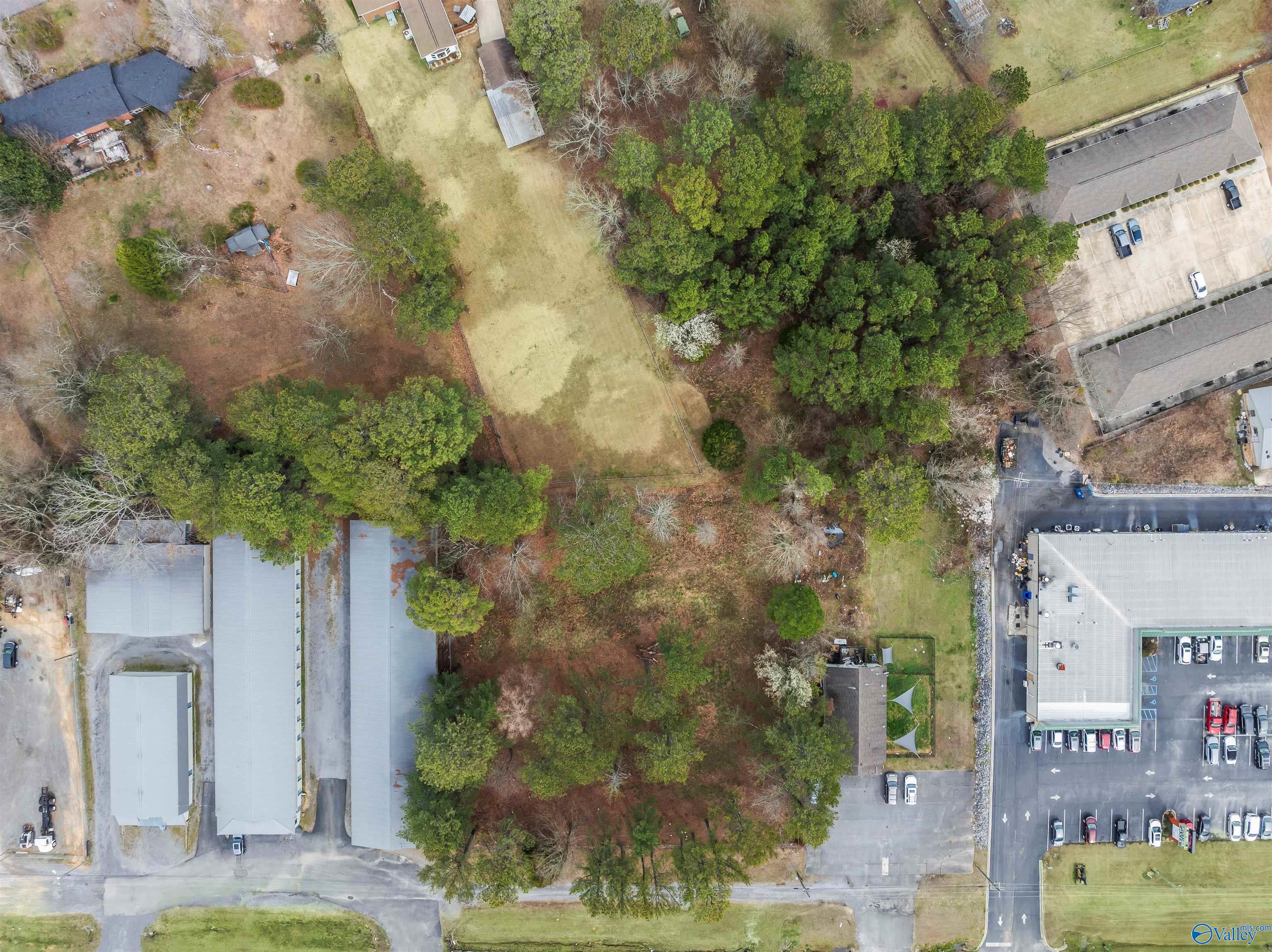 1.94 Acres S Highway 431