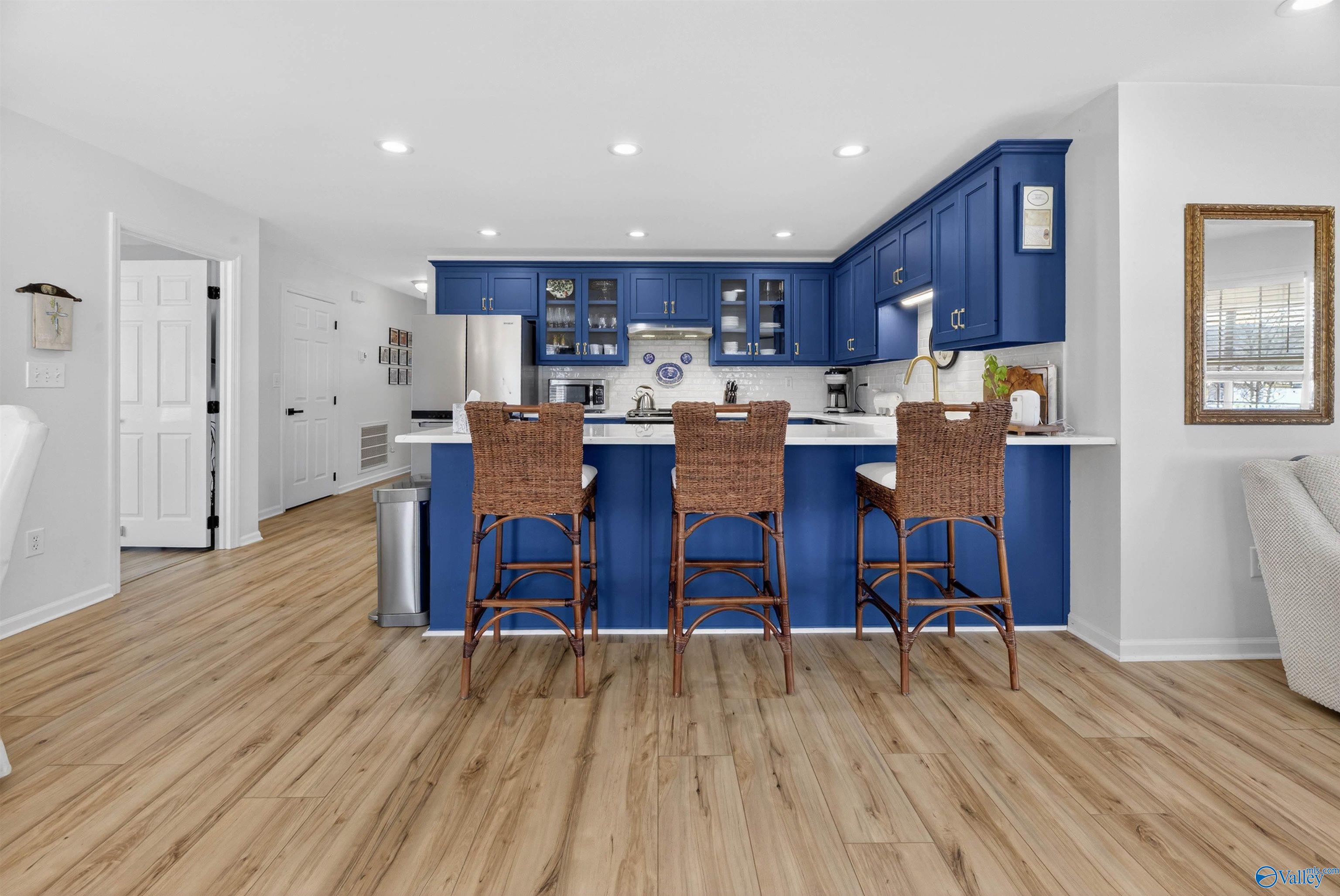 2505 Meadowwood Circle