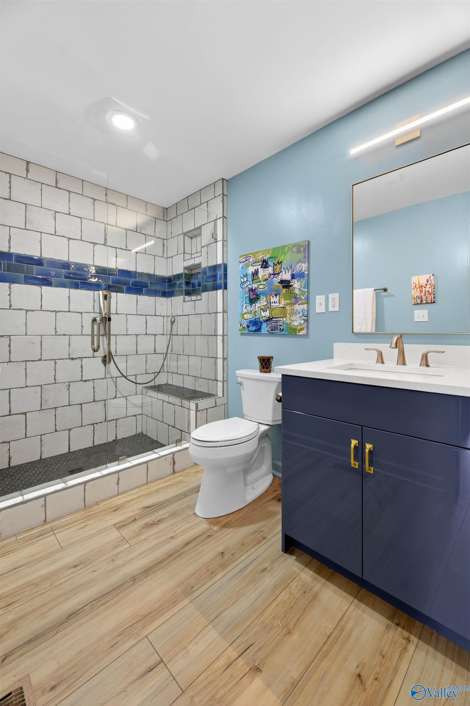2505 Meadowwood Circle