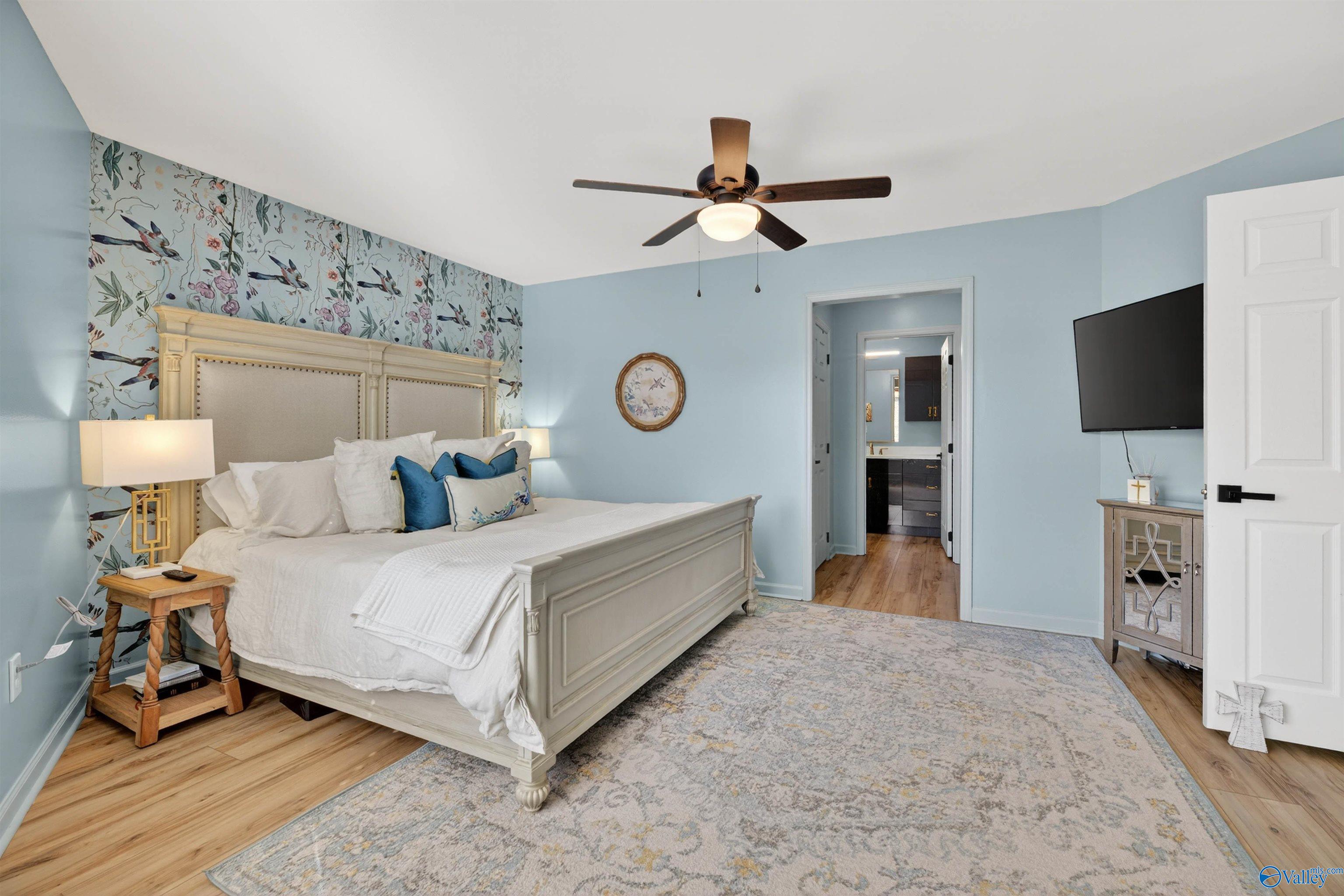 2505 Meadowwood Circle