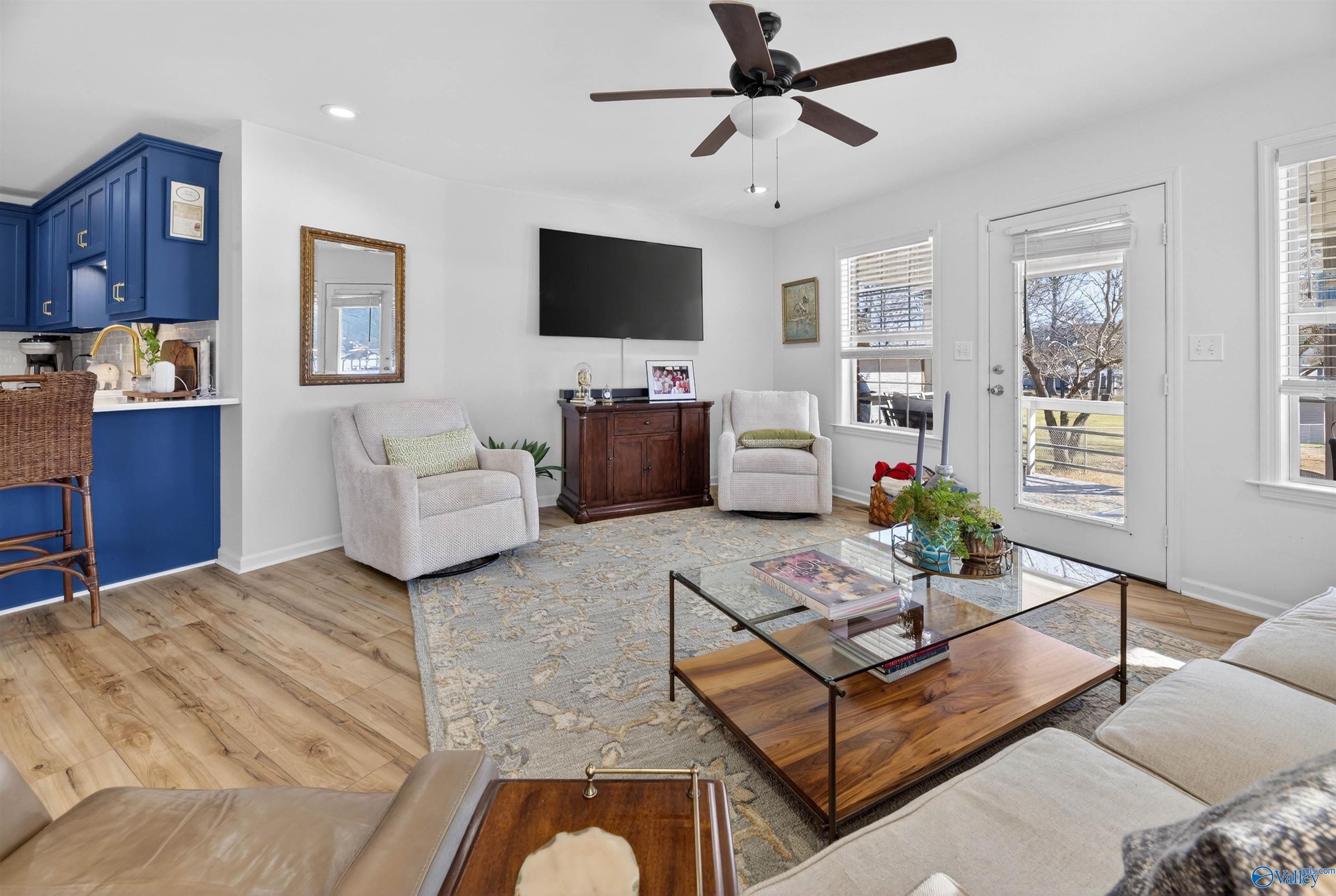 2505 Meadowwood Circle