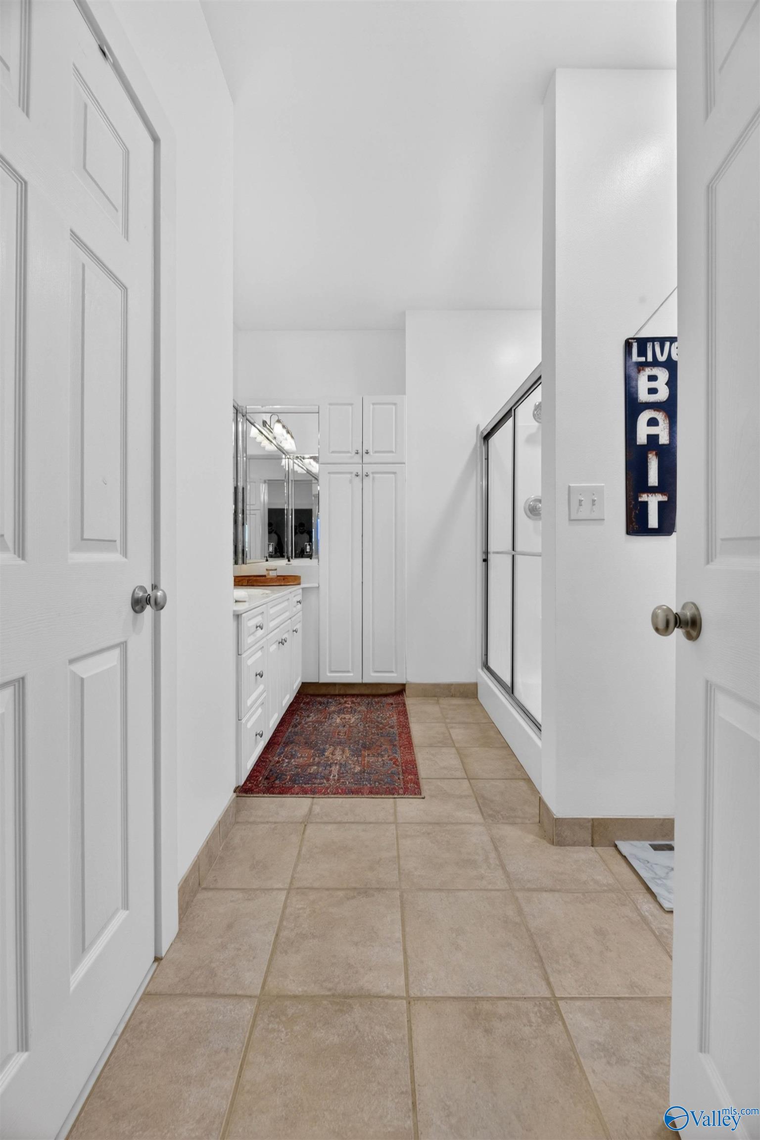 7020 Val Monte Drive # 106
