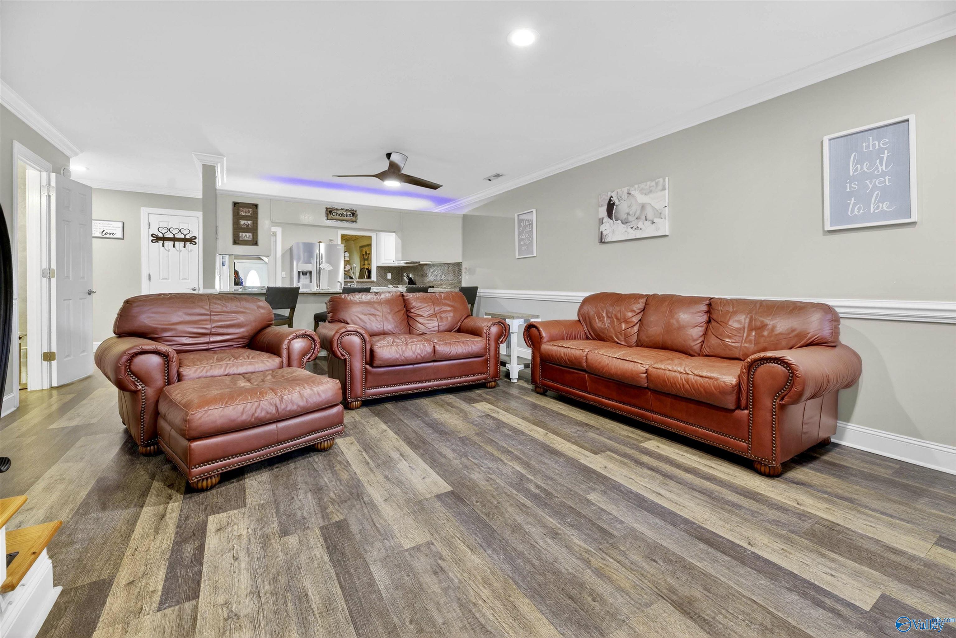 4322 Vista Drive