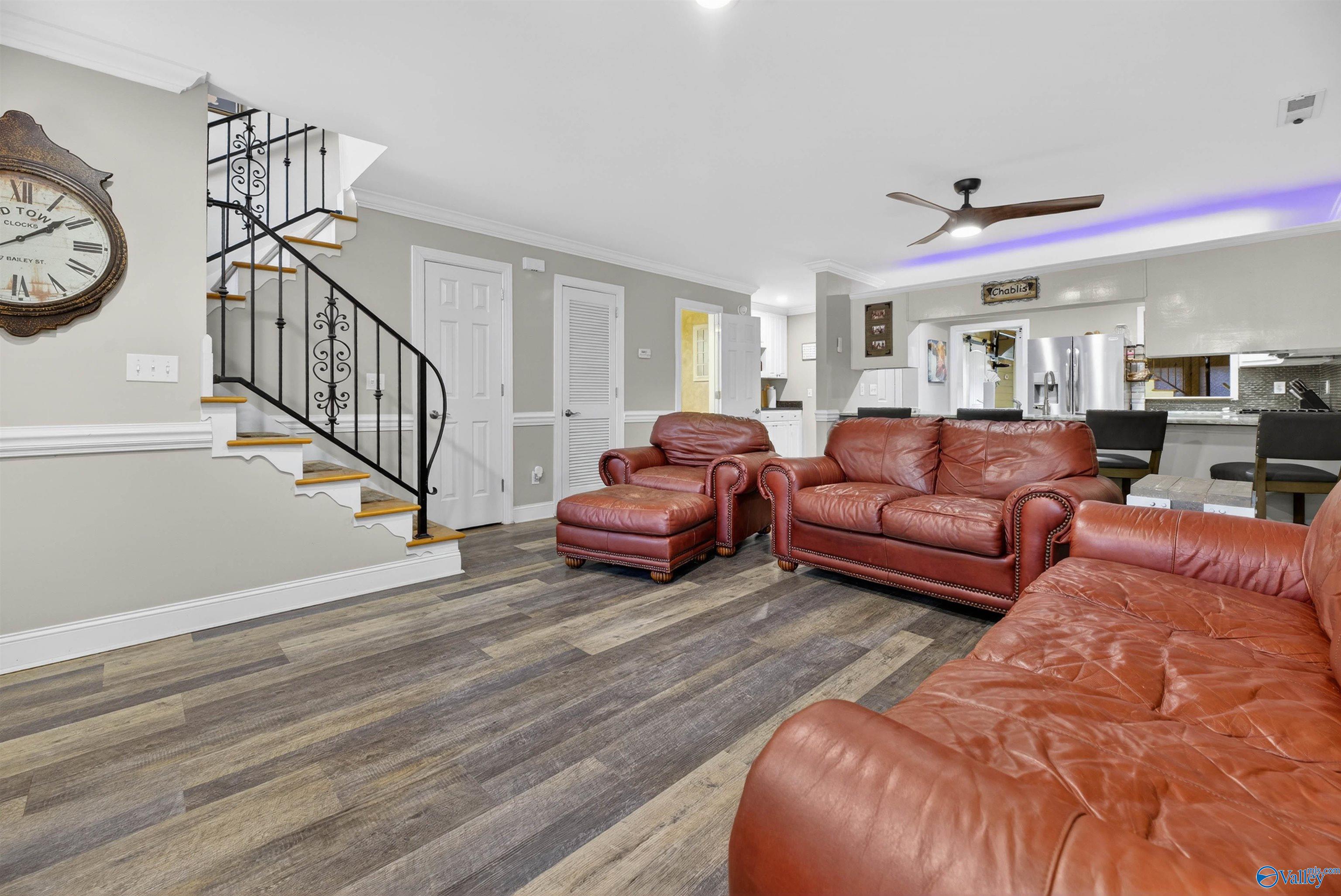 4322 Vista Drive