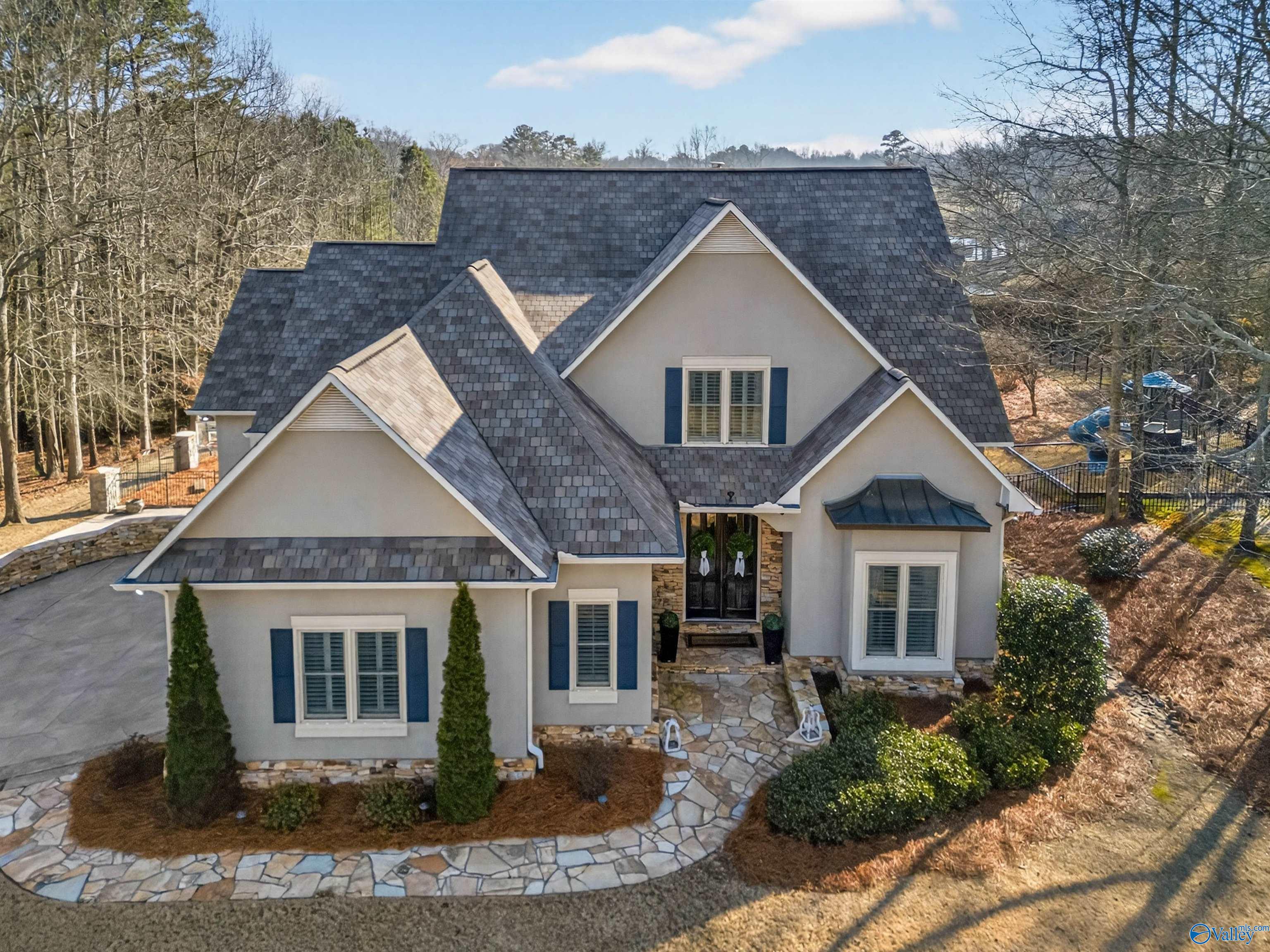 110 Ashlan Circle