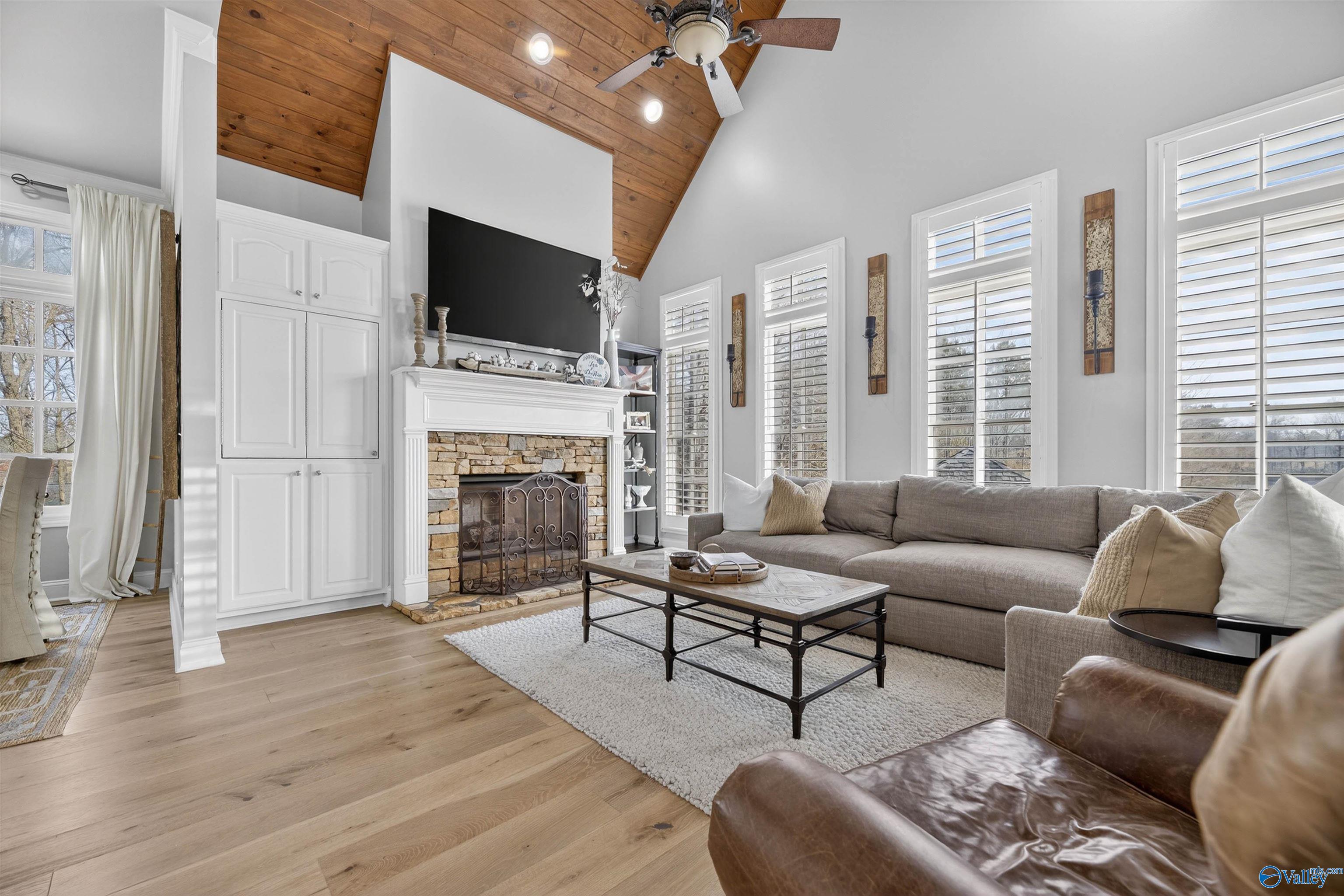 110 Ashlan Circle