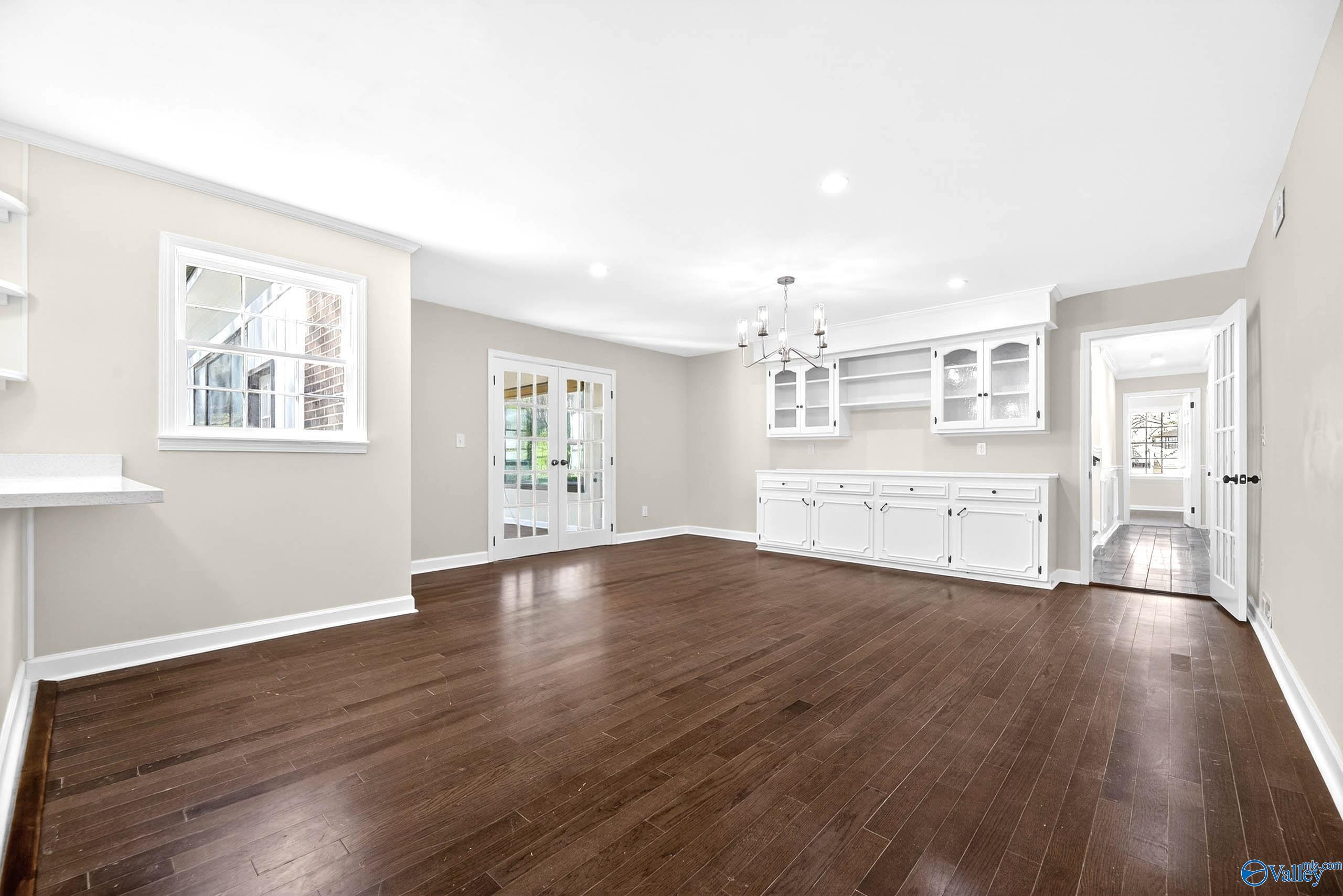 100 Norwood Drive
