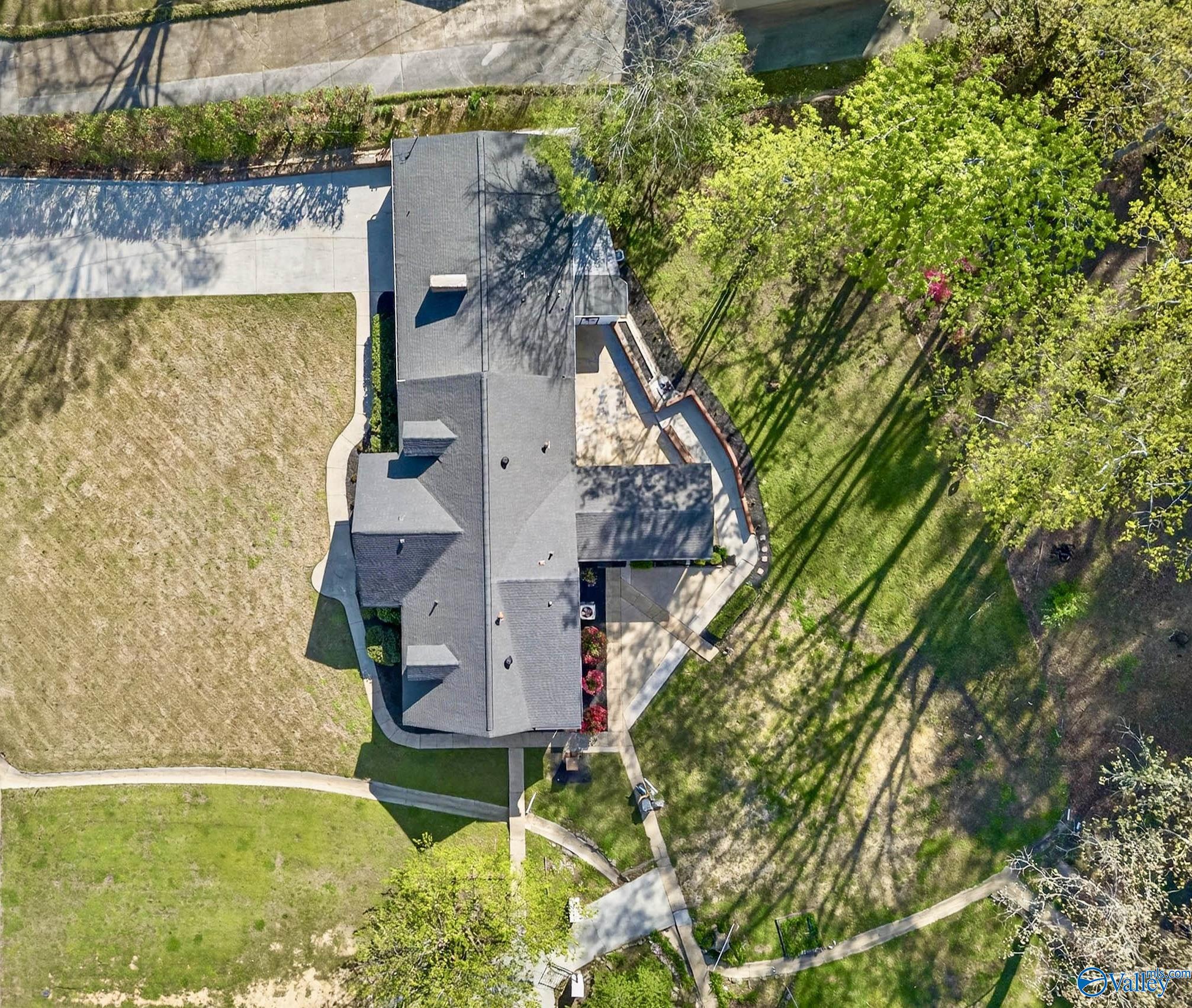 100 Norwood Drive