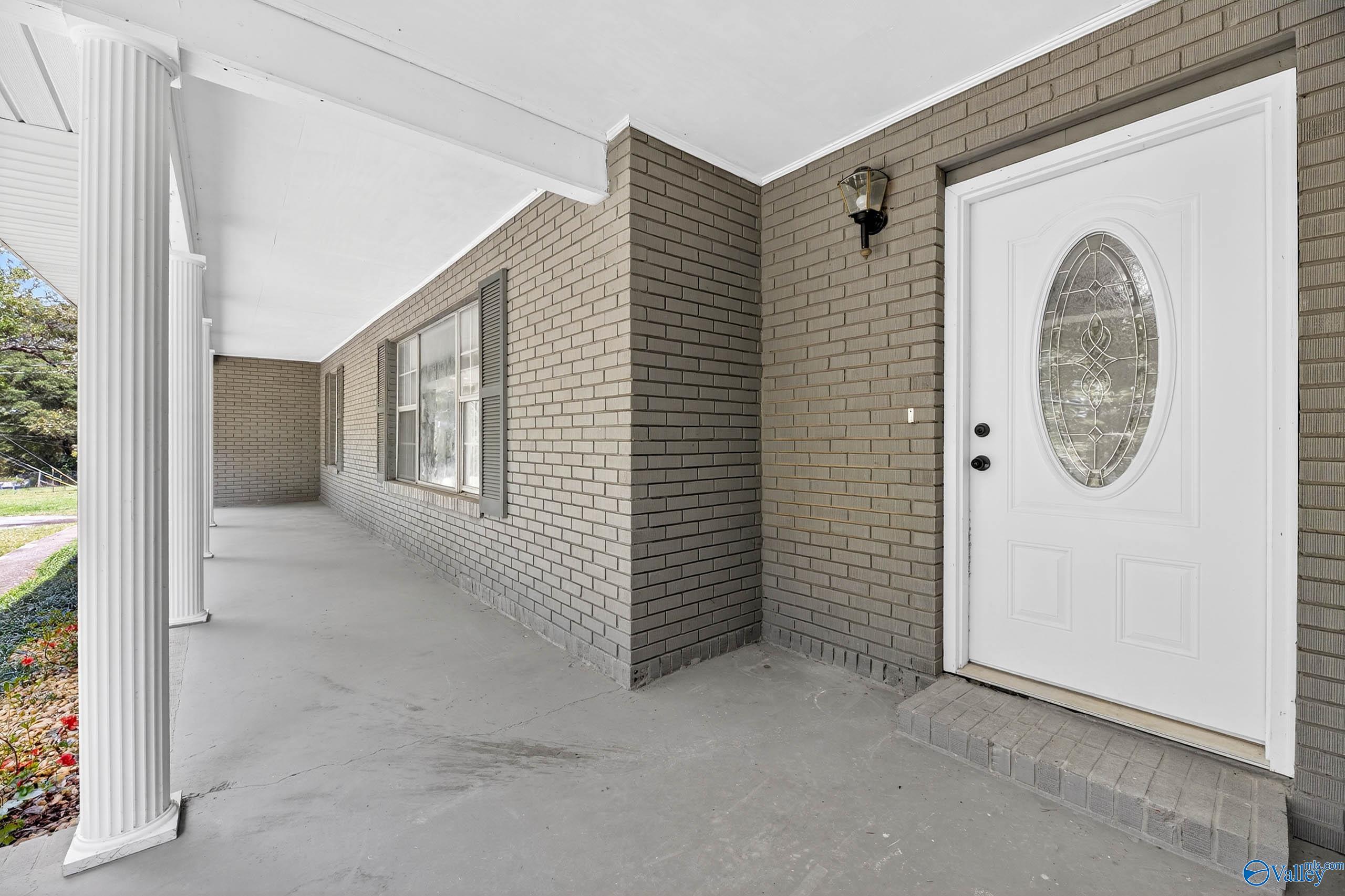 945 Thrasher Road