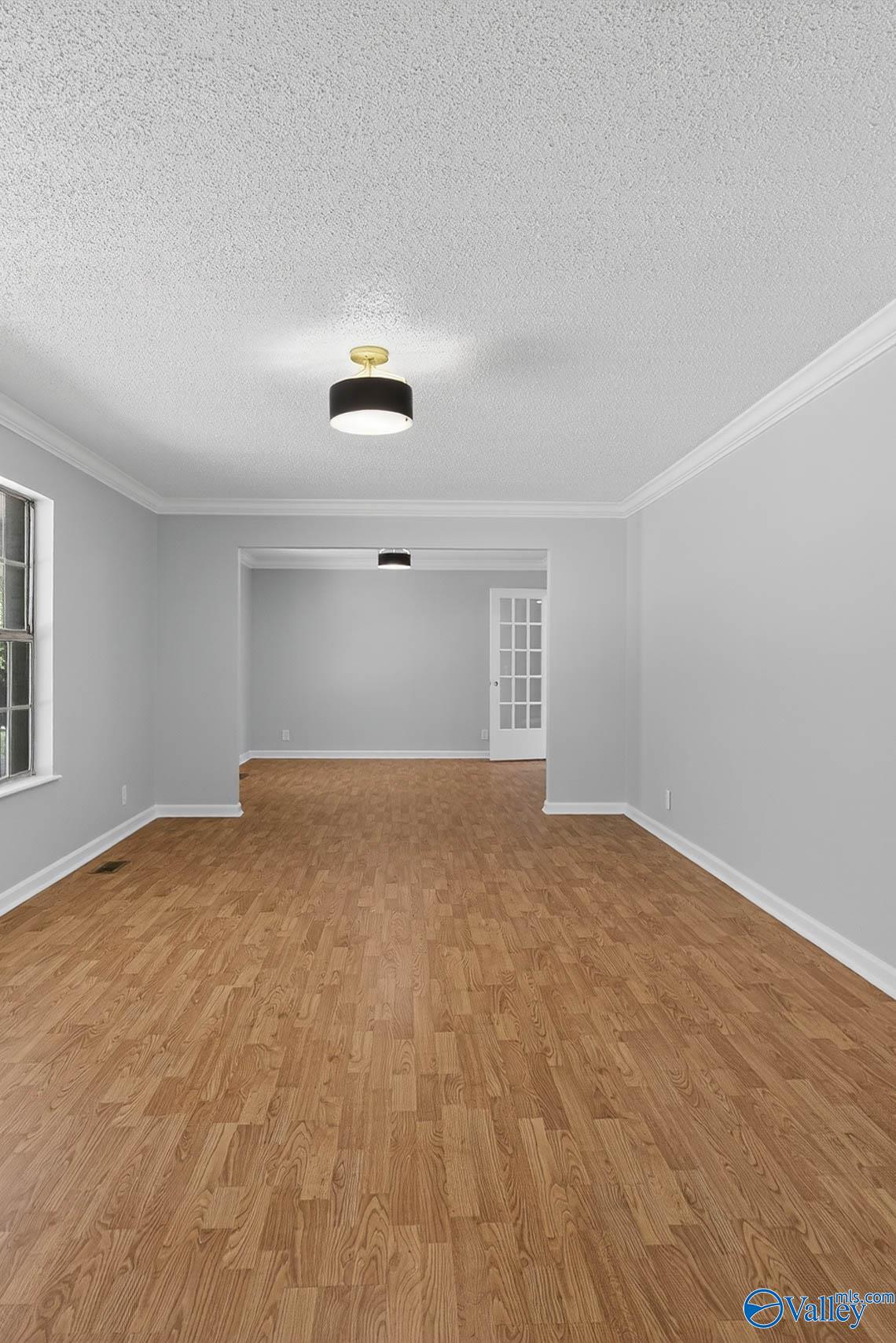 945 Thrasher Road
