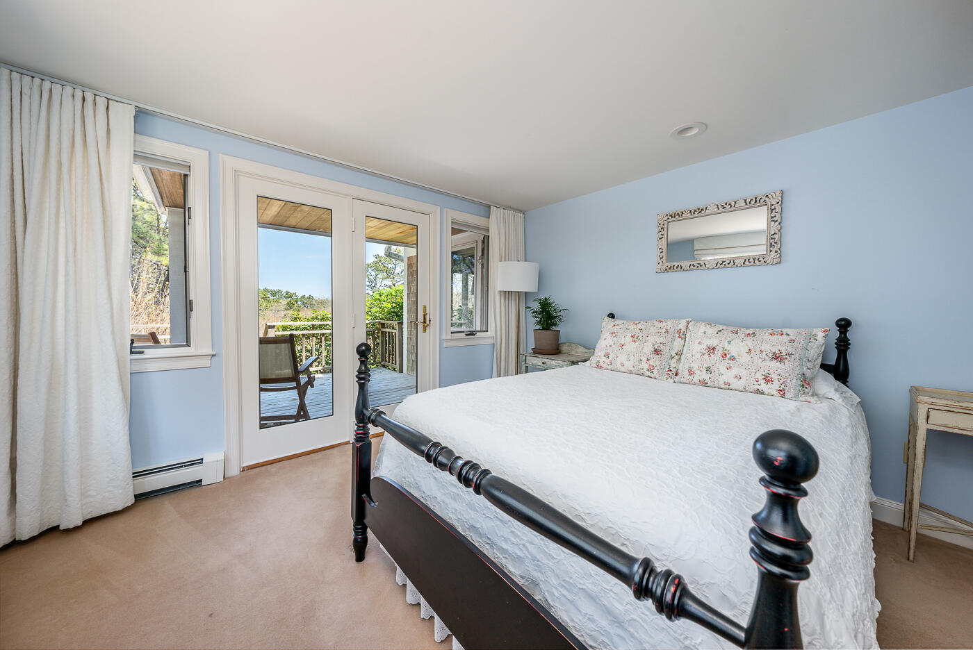 1095 Long Pond Road