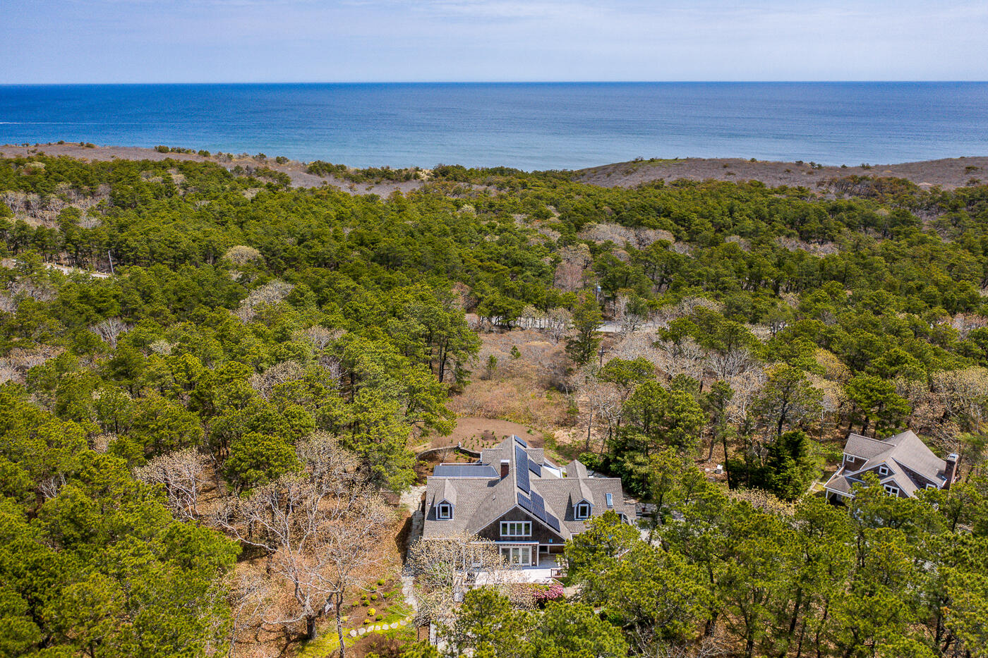 1095 Long Pond Road