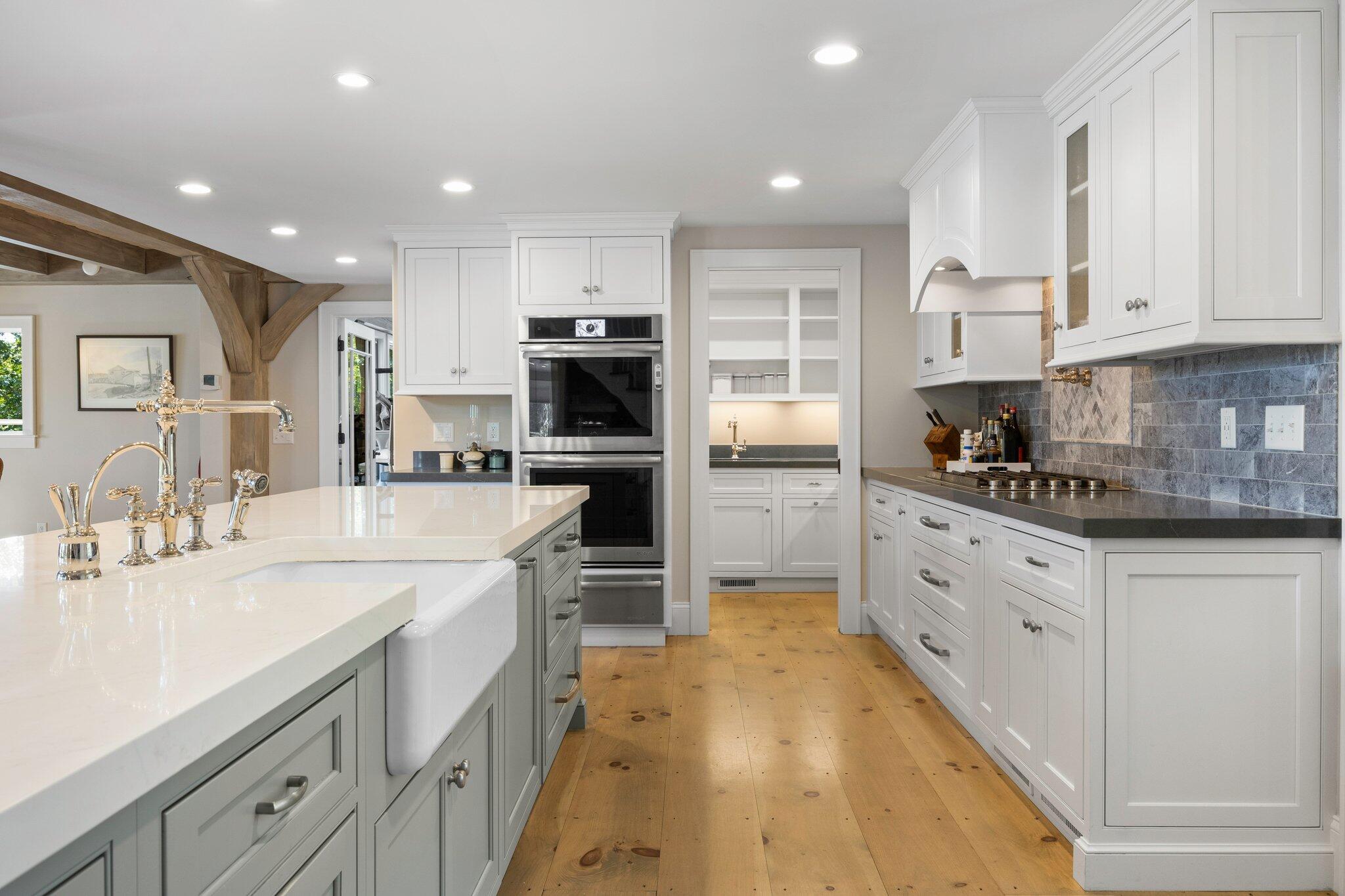 317 S Orleans Road