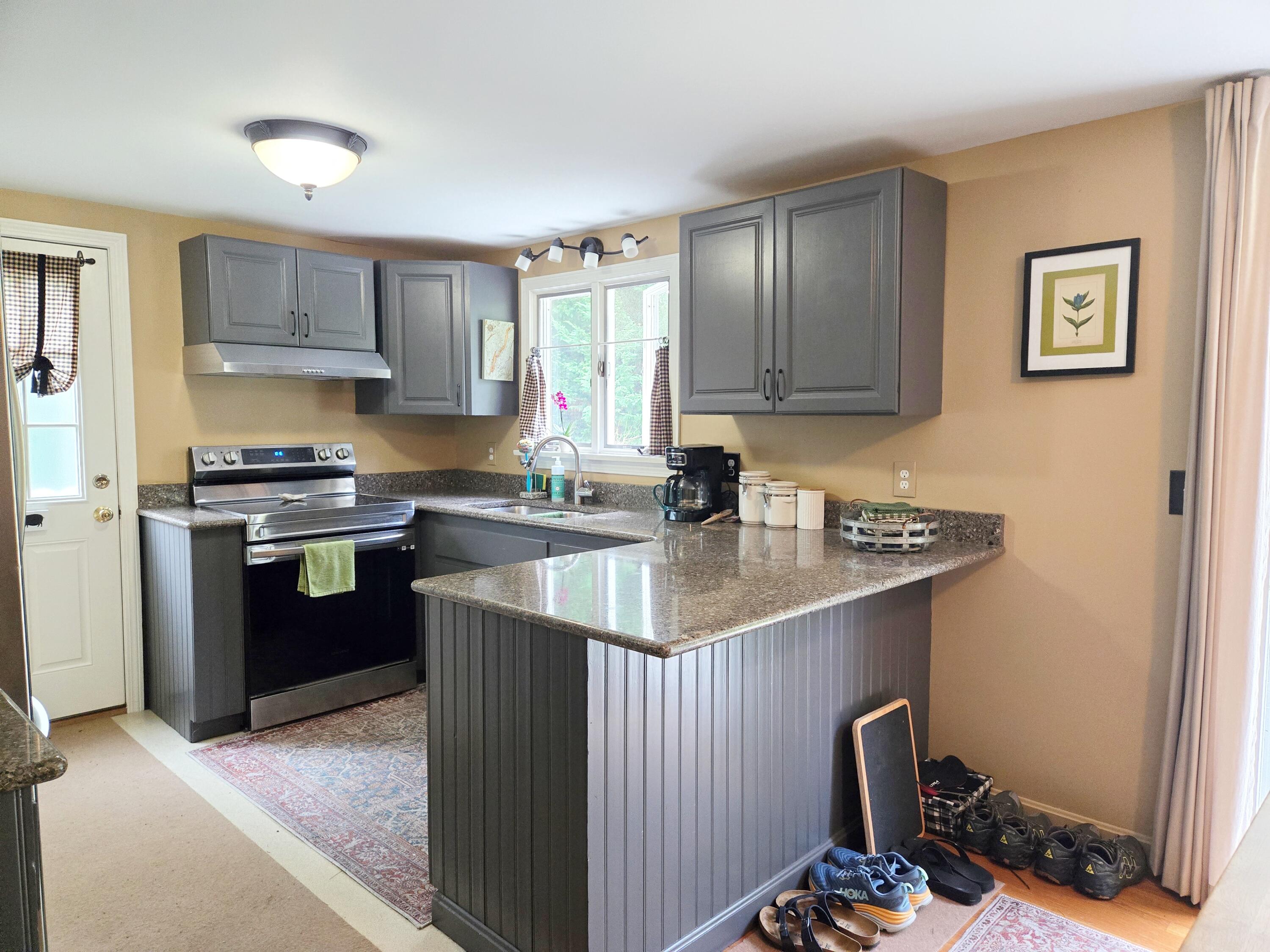 485 Lund Farm Way