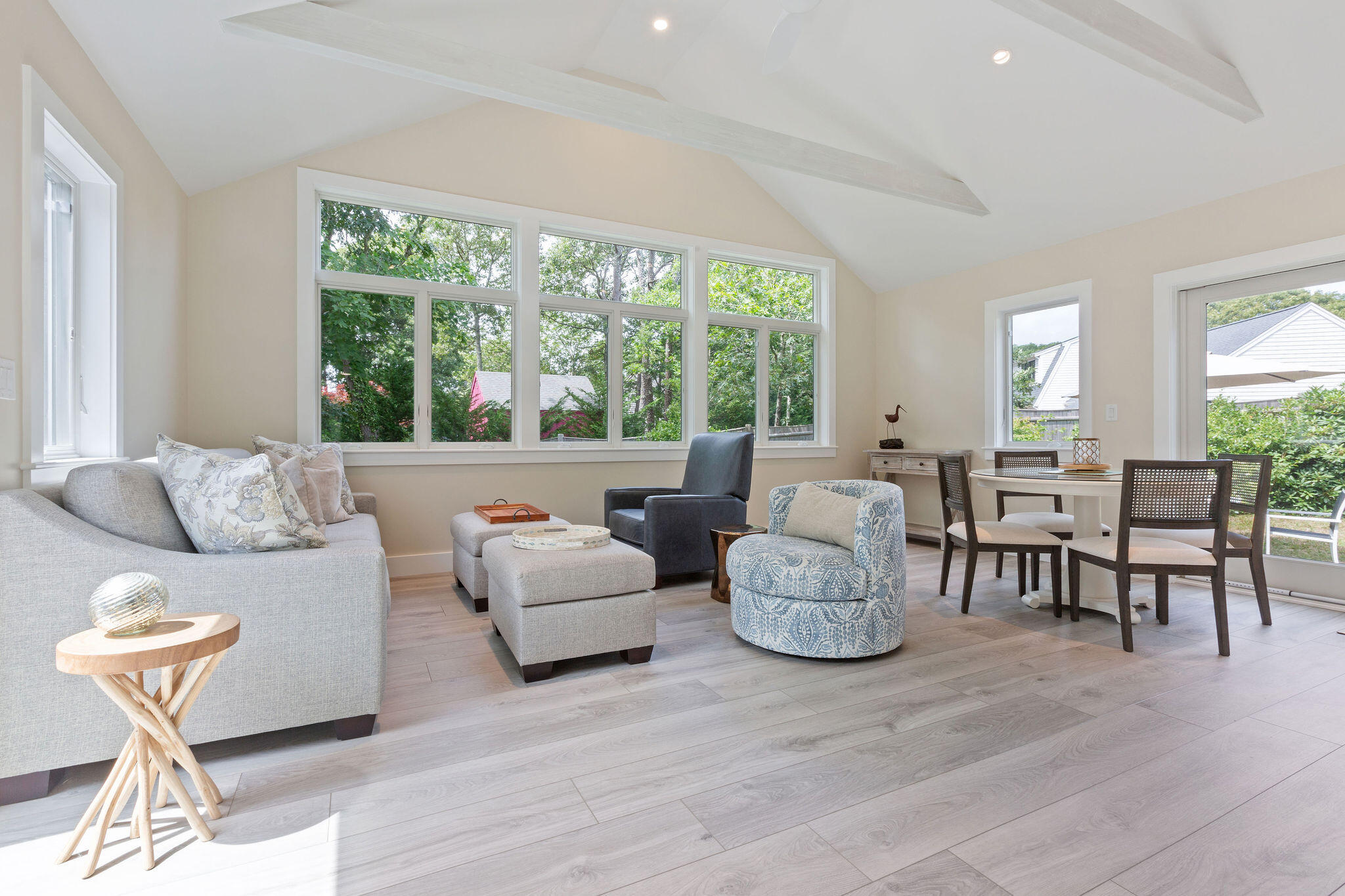 155 Seaward Way