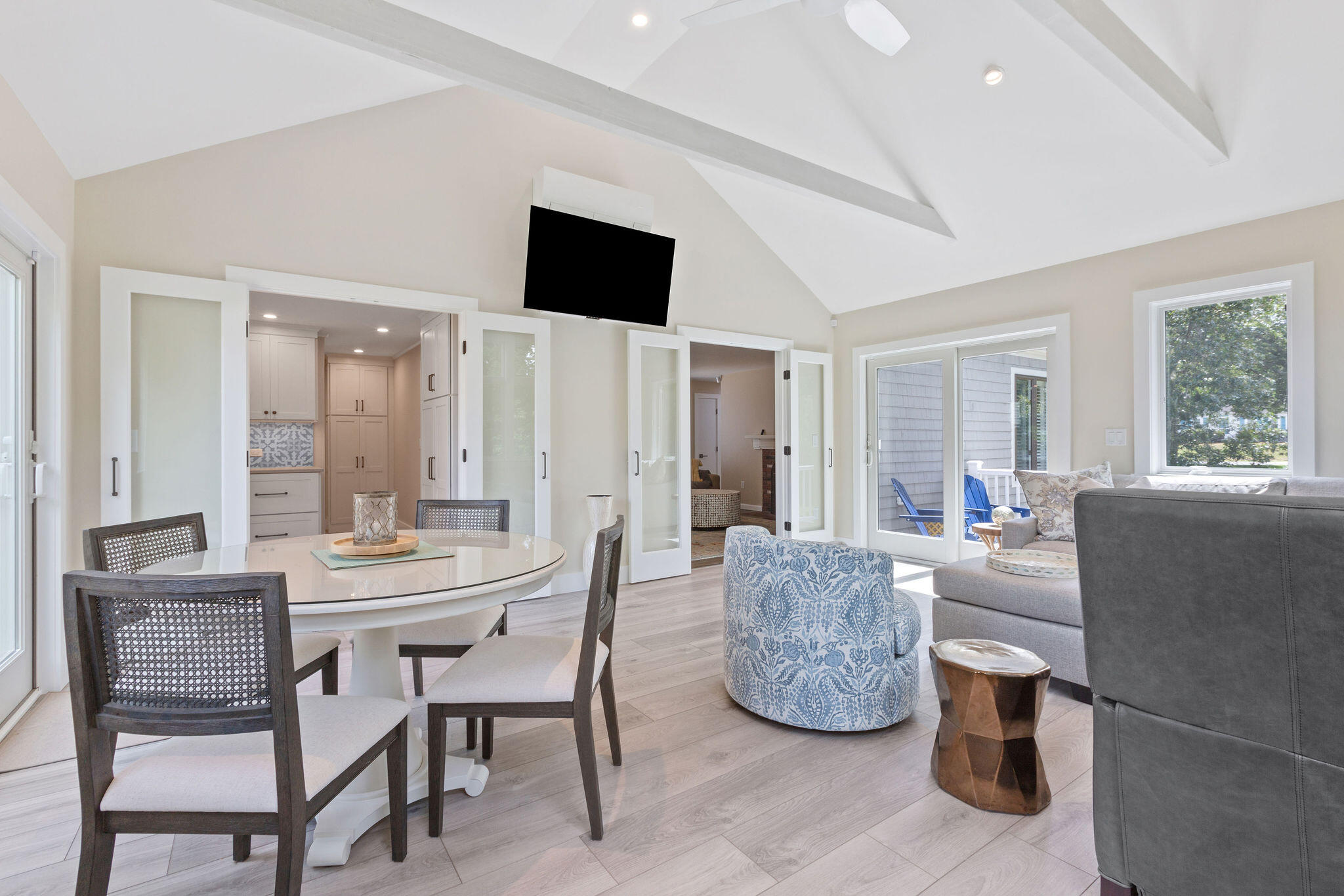 155 Seaward Way