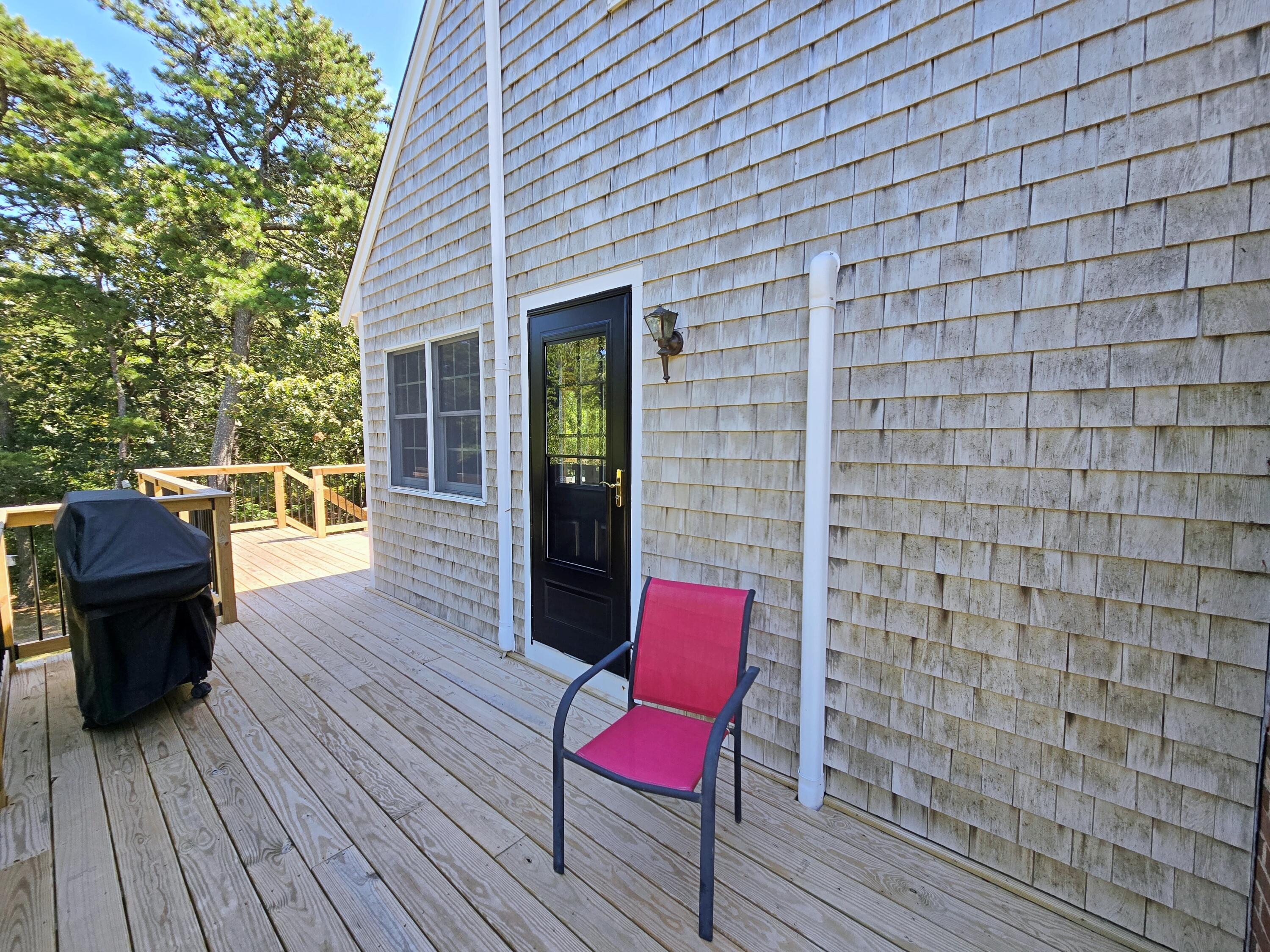 33 Pitch Pine Road