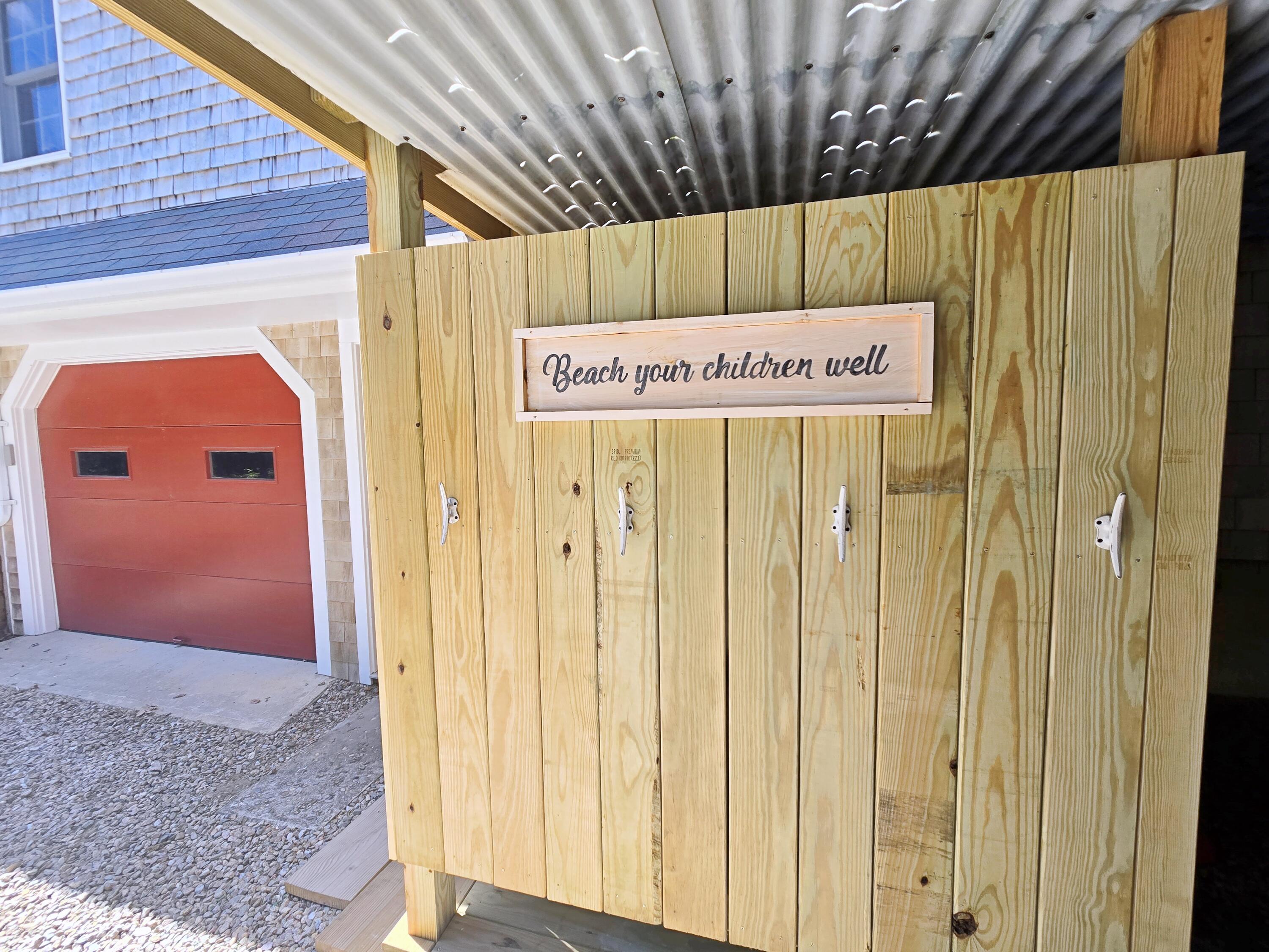33 Pitch Pine Road