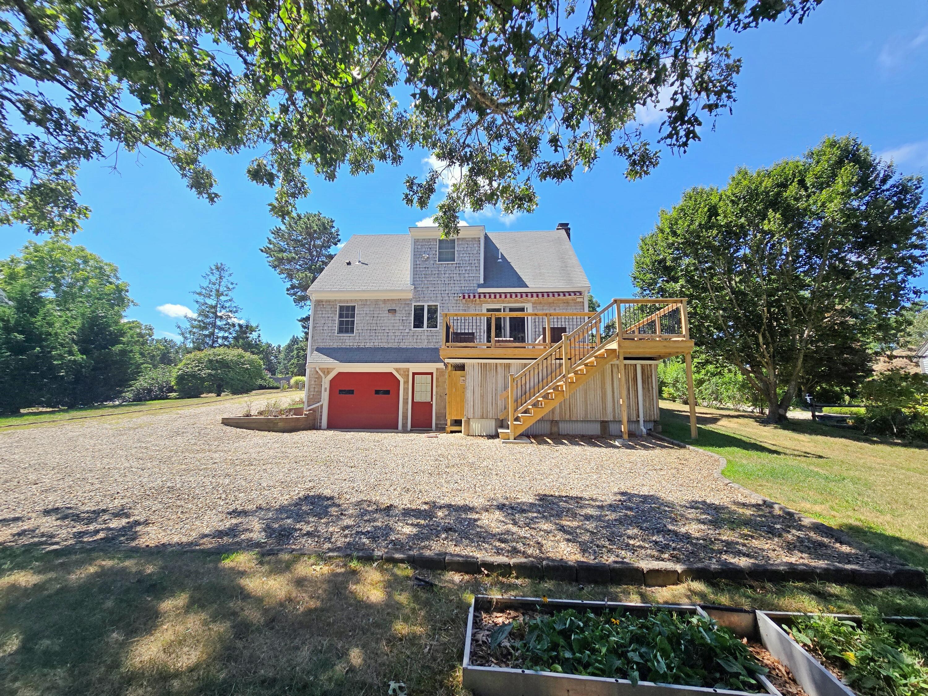 33 Pitch Pine Road