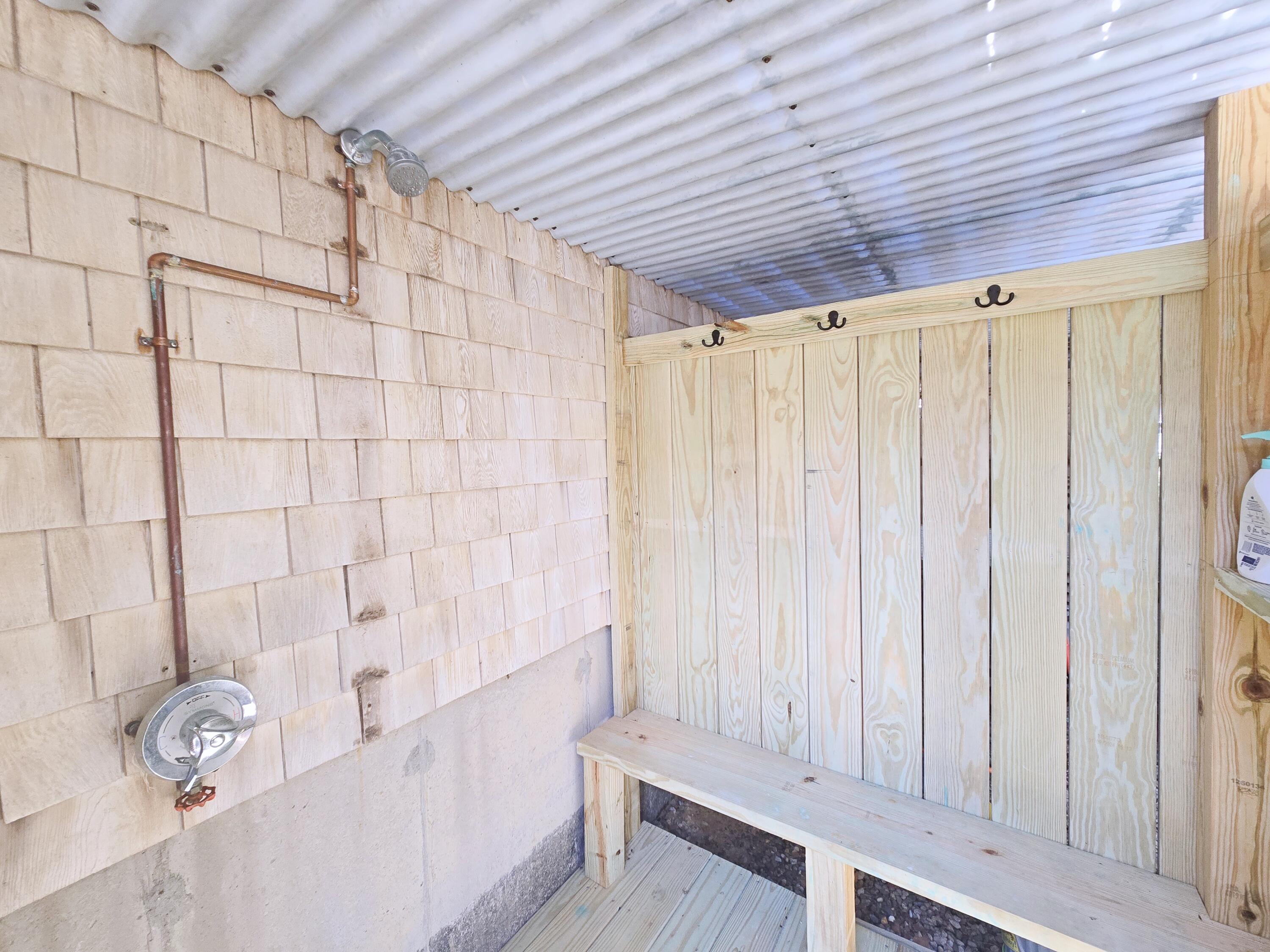 33 Pitch Pine Road