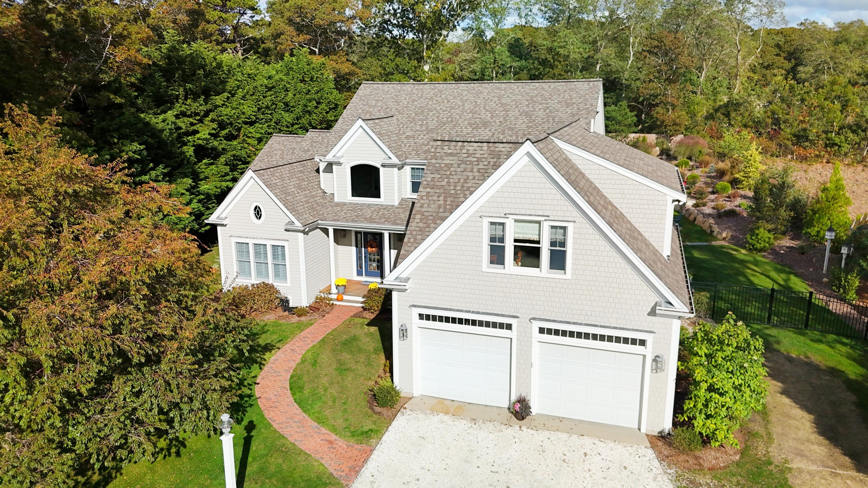 24 Collins Lane
