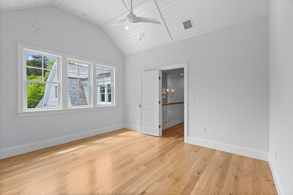 64 Pershing Lane