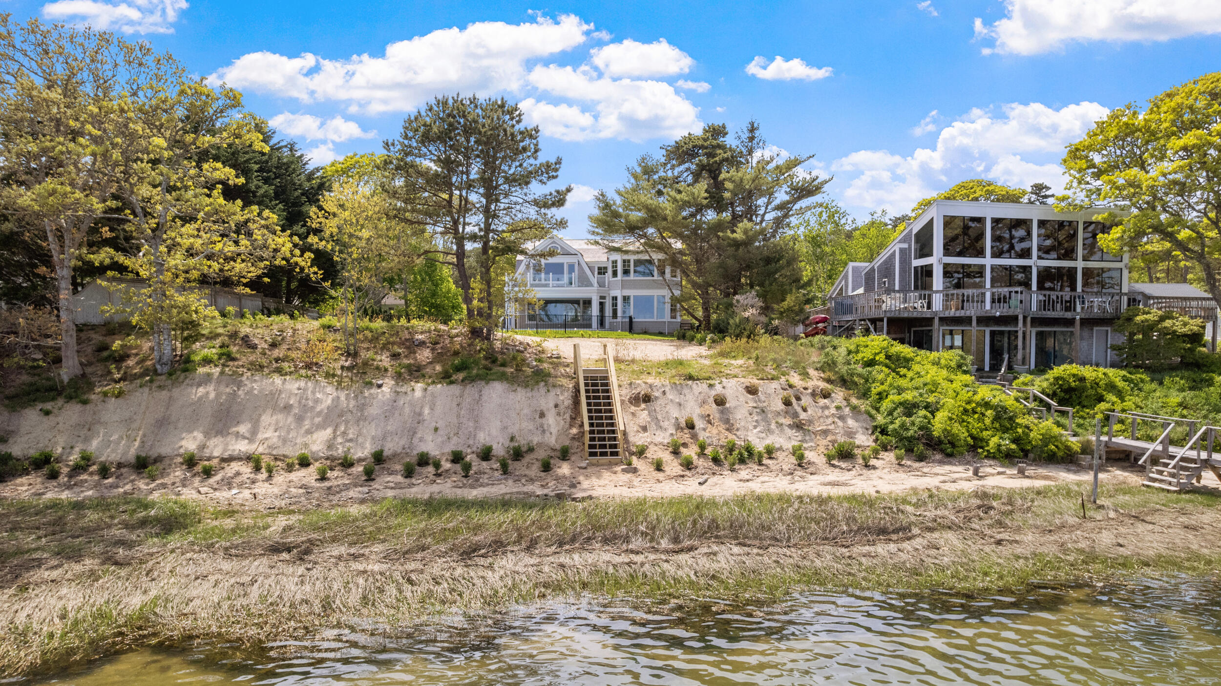 64 Pershing Lane