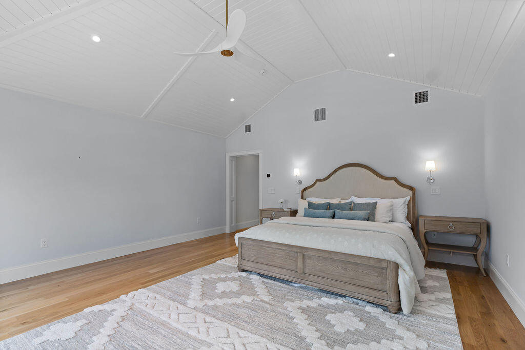 64 Pershing Lane