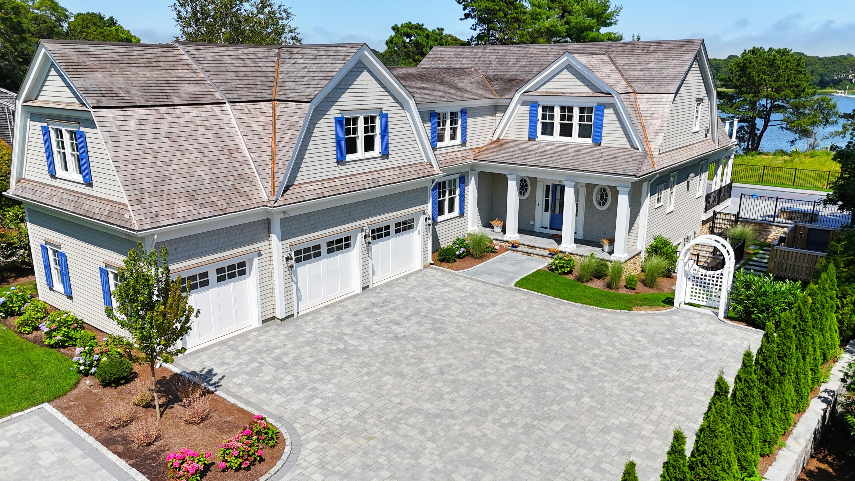 64 Pershing Lane