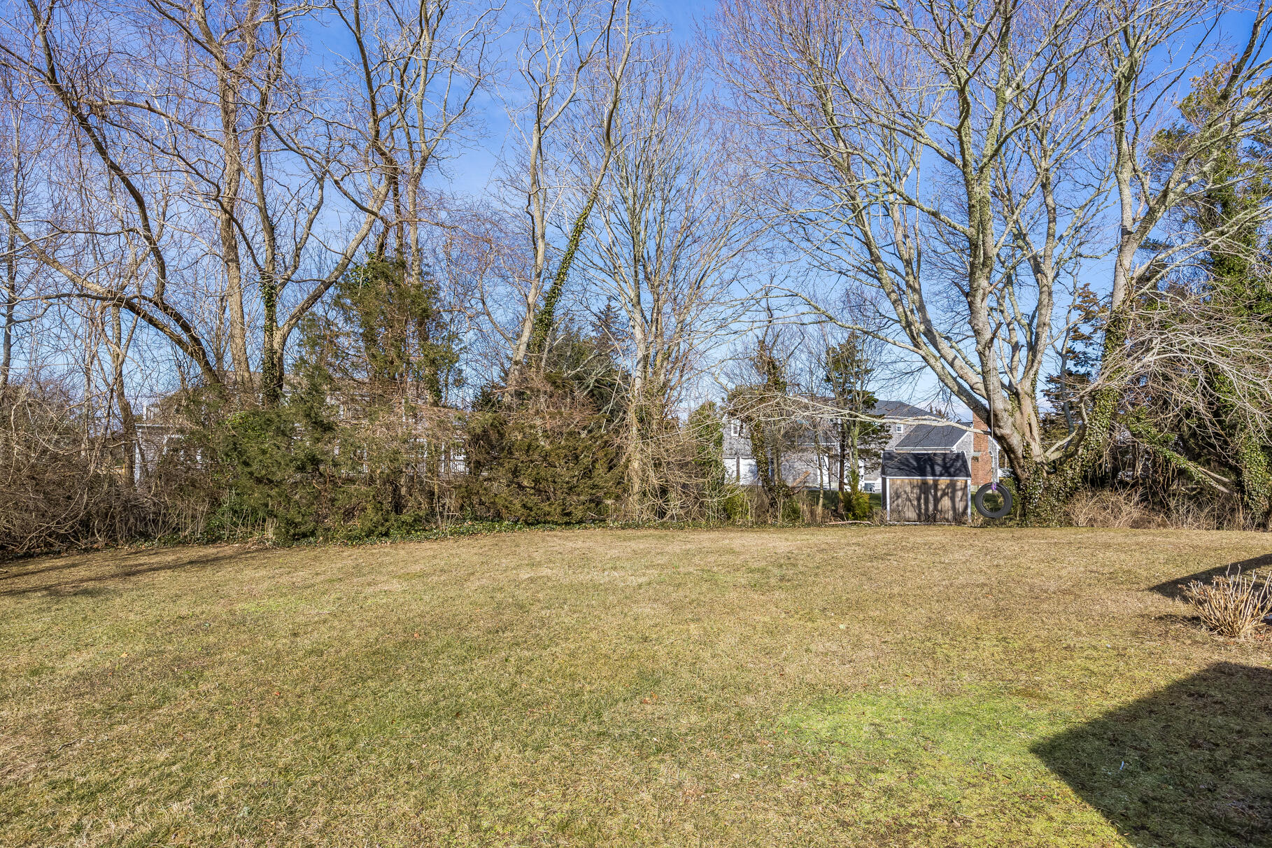 6 Finch Lane