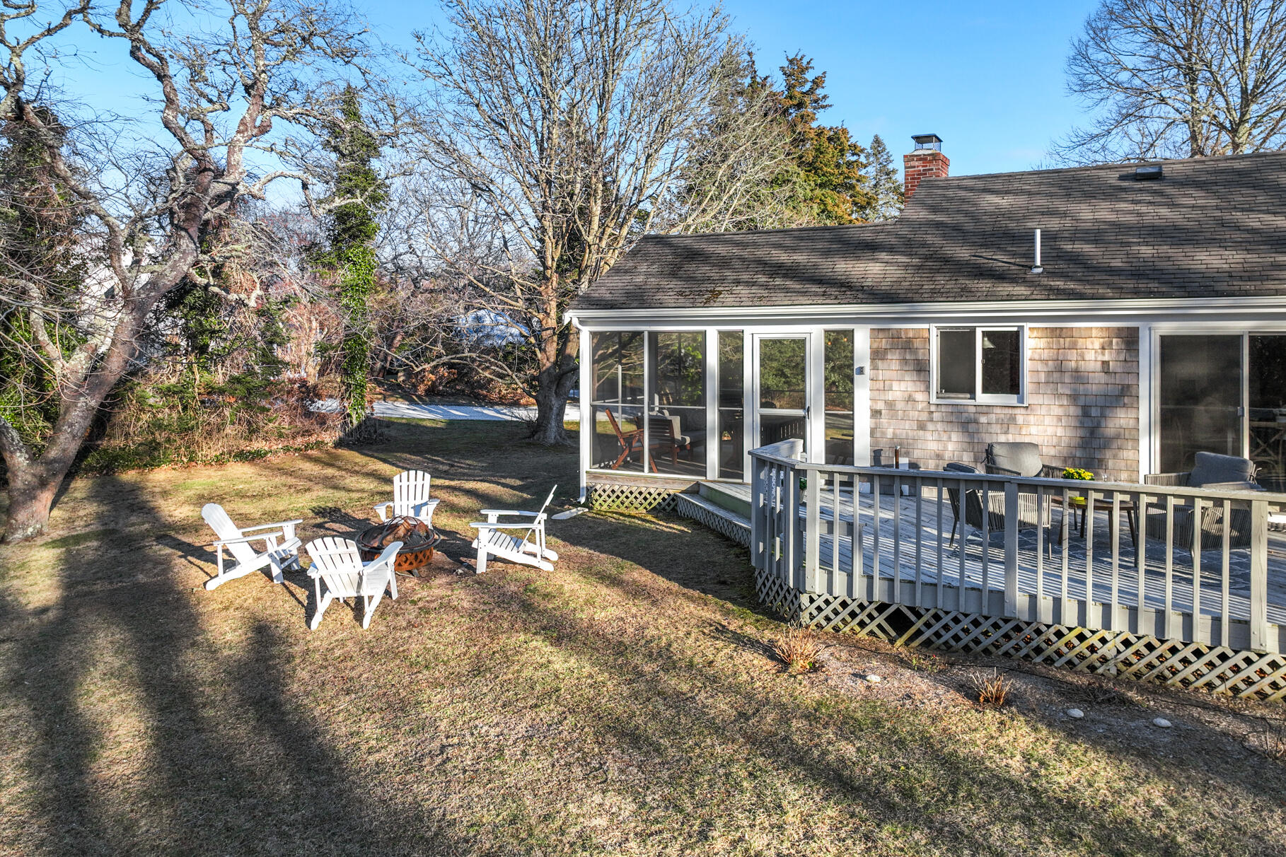 6 Finch Lane