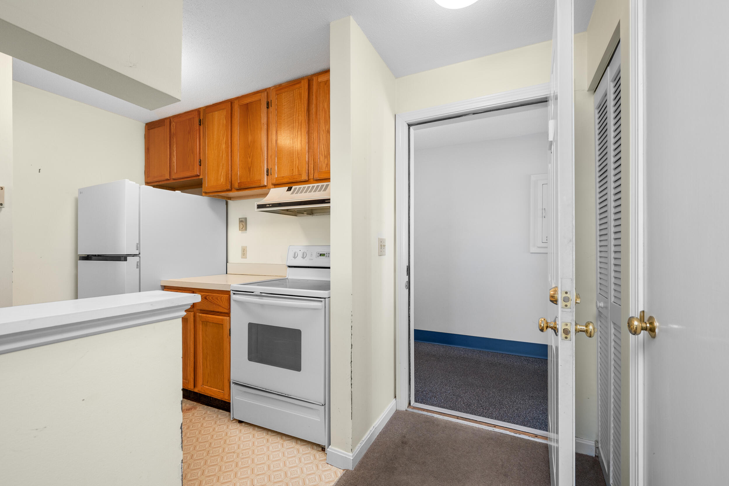 101 Fletcher Lane # G