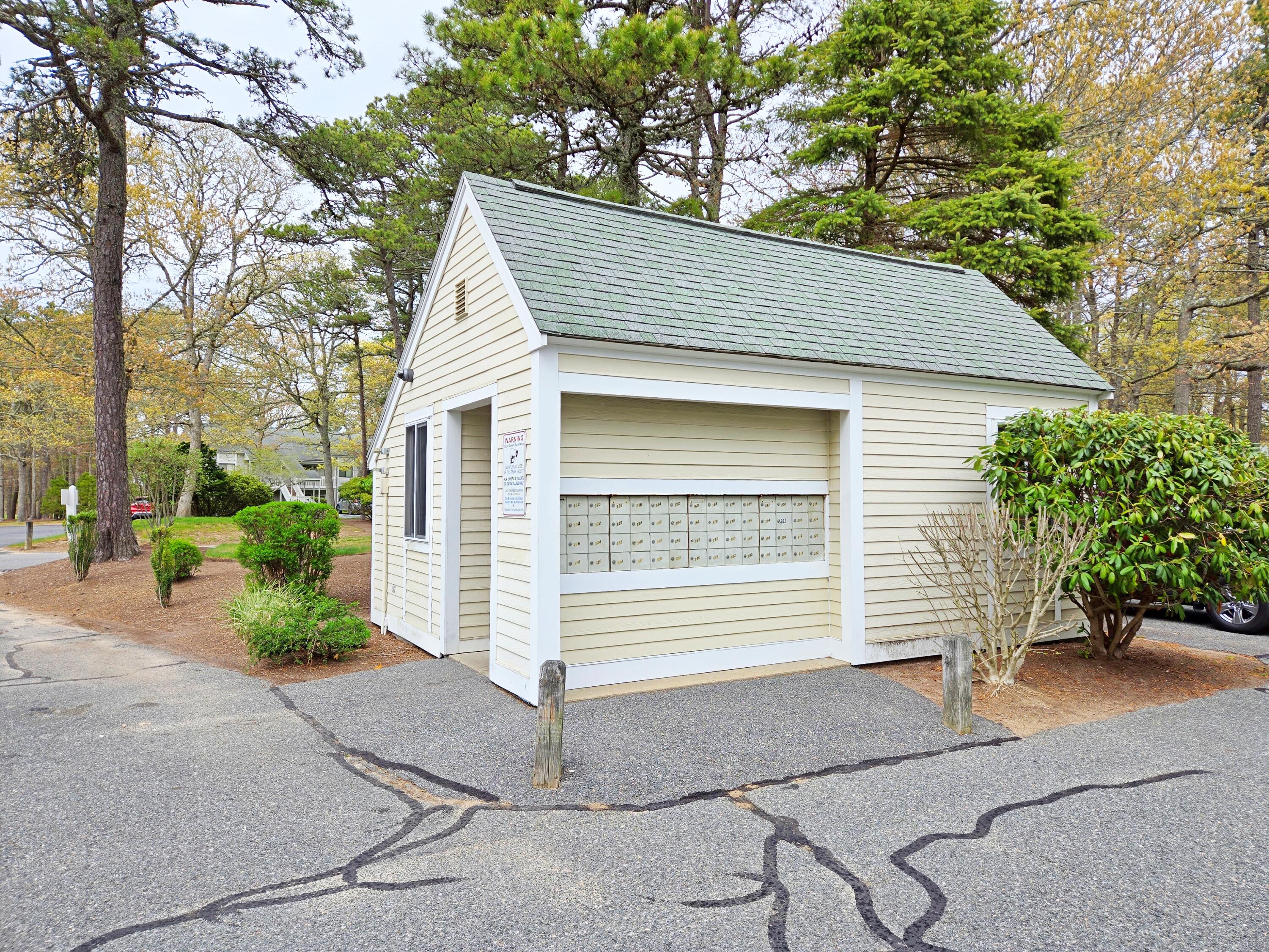 158 Eaton Lane